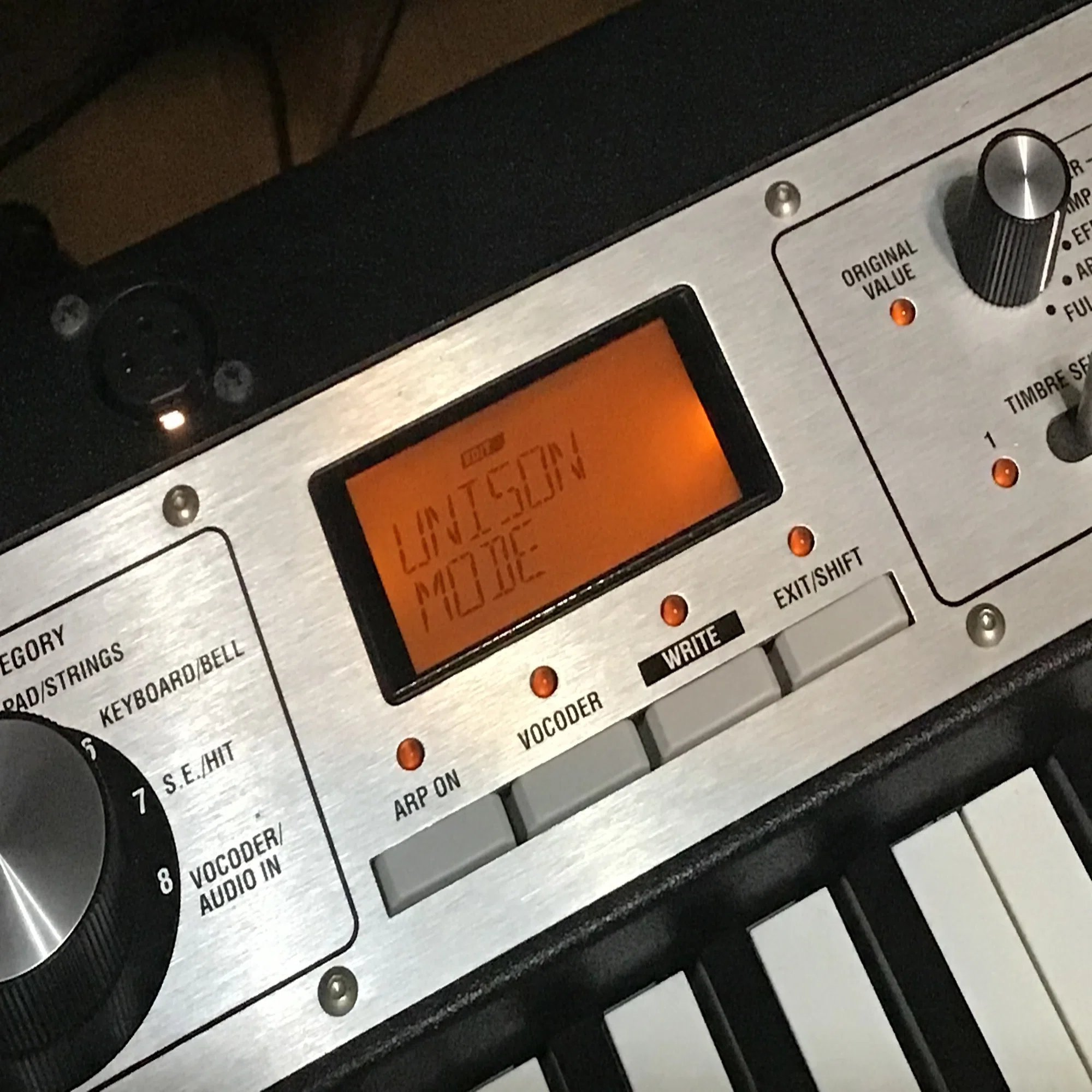 値下げ！【シンセサイザー】KORG microX 純正電源 ケース 取説付 こむ
