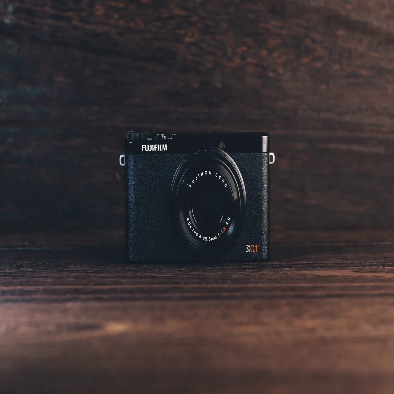 オールドコンデジ -Fujifilm XQ1- その1｜栗山 喬