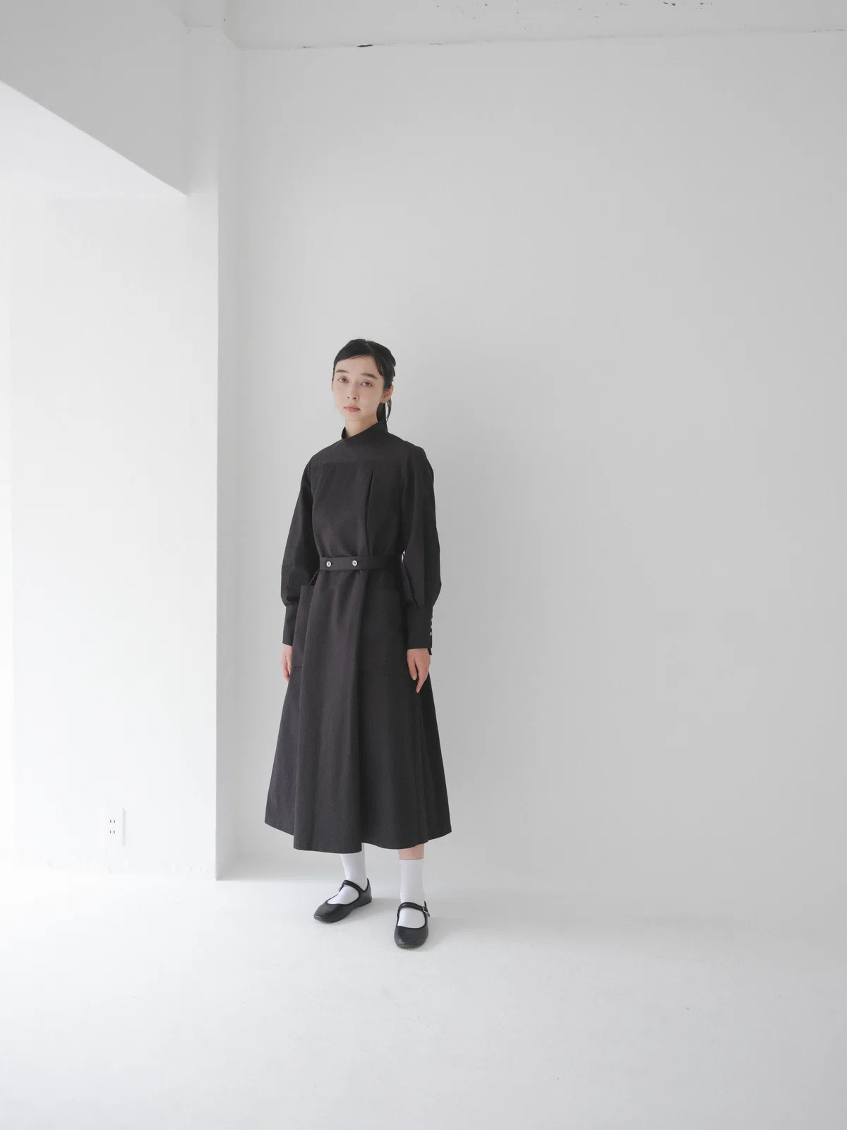foufou たどり着く / フーフー | ”平日” straight onepiece ストレート 