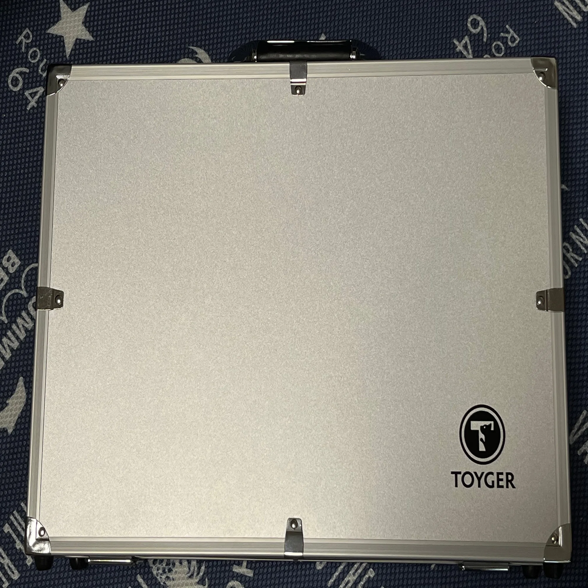 アタッシュケースでカードを収納するはなし｜watariko