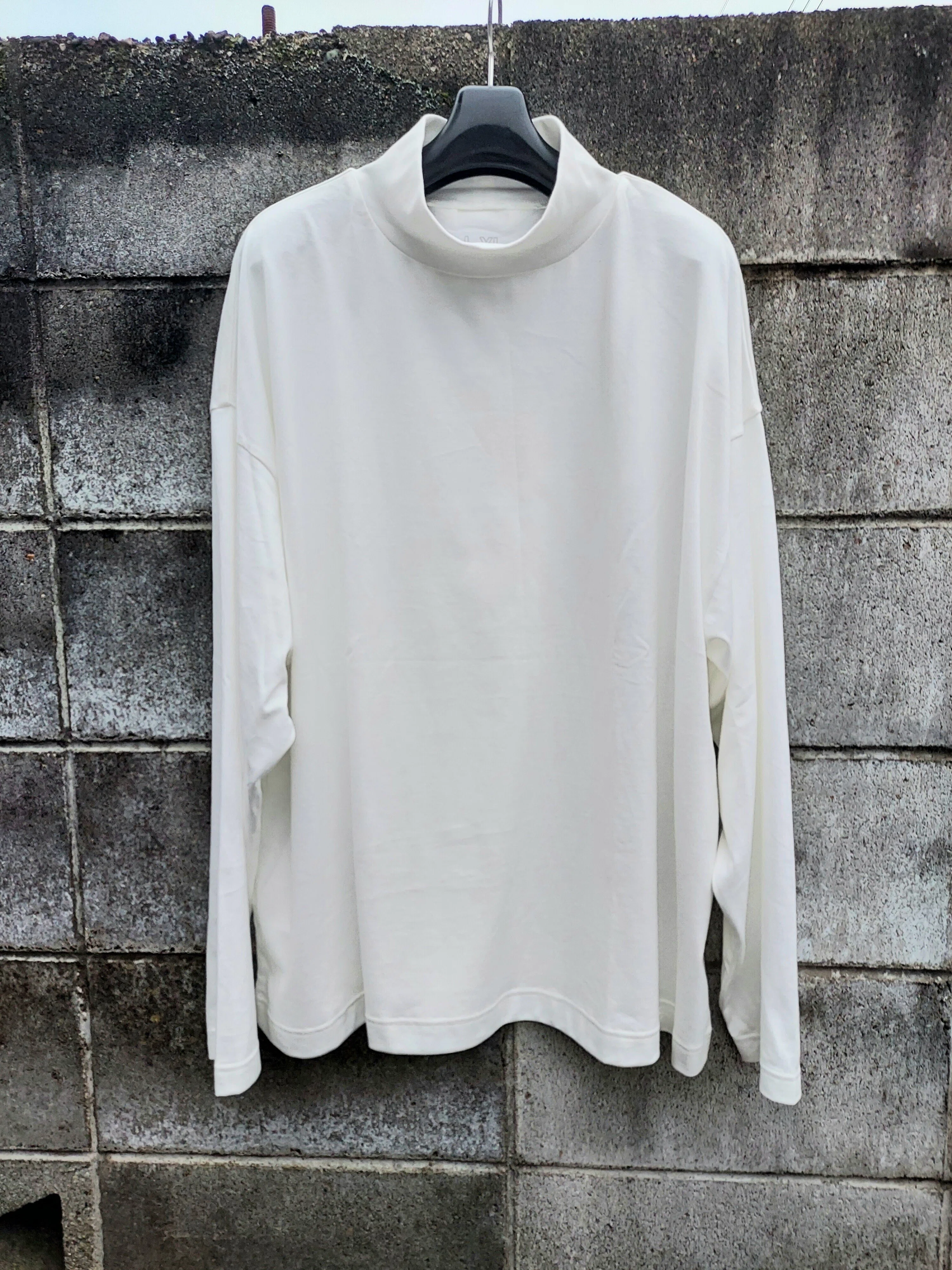 紳士 昔ながらの製法で編み立てた天竺ハイネック長袖Tシャツ | 無印良品