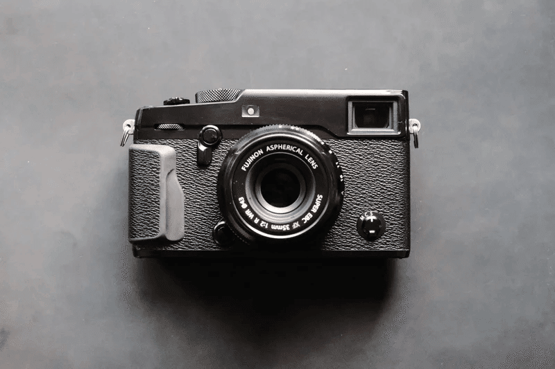 富士フイルム - FUJIFILM X-Pro3 DRブラック 純正グリップ付き 富士フイルム FUJIFILM X-Pro3 ボディ [DRブラック] 価格比較