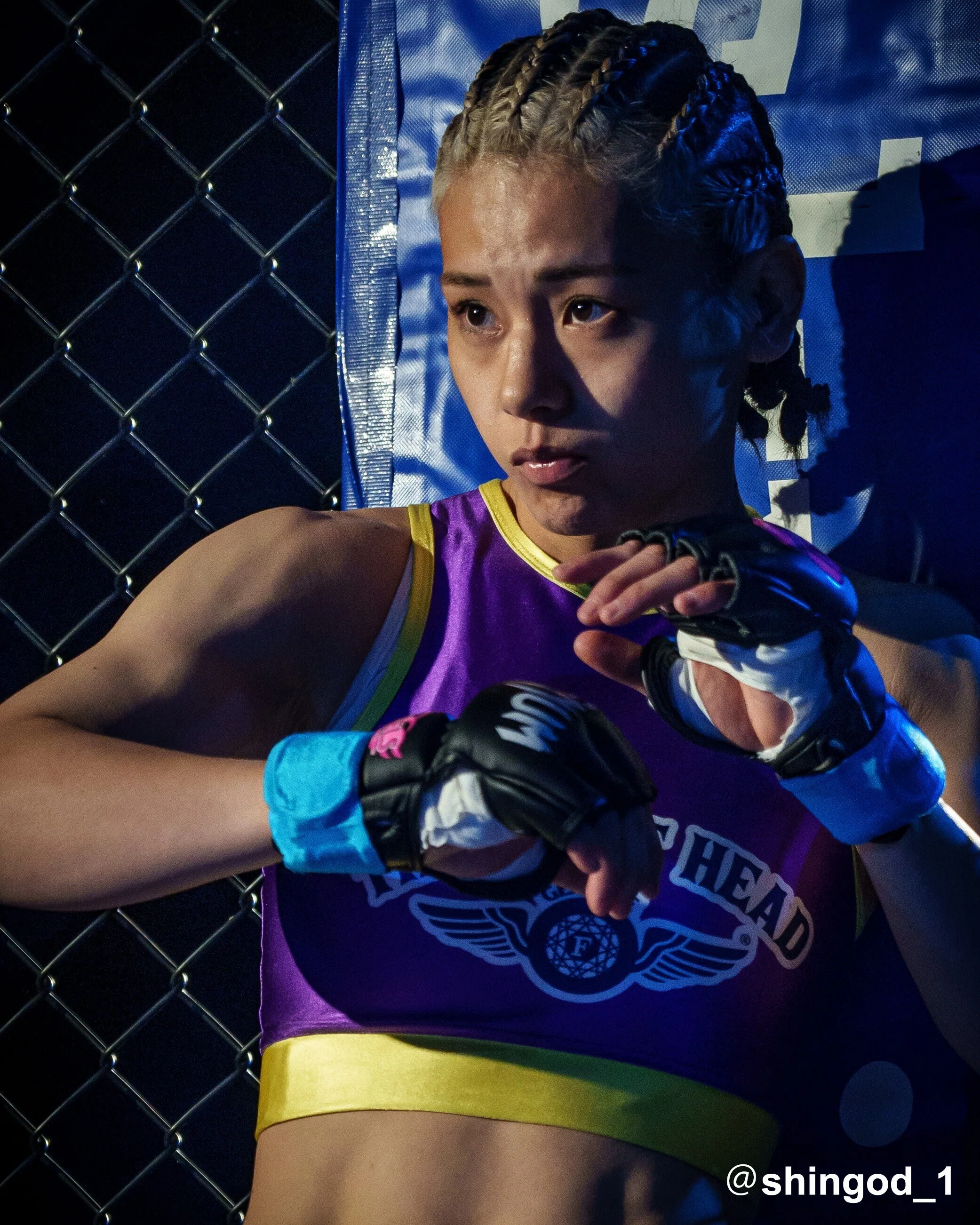 フラットヘッドが応援する女子格闘家ケイト・ロータス選手がDEEP