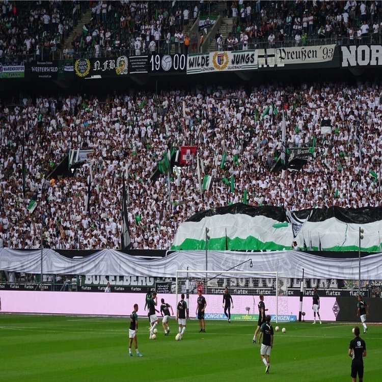 憧れの熱き場所へ ブンデスリーガ開幕戦観戦記 Improveインプルーブ ドイツサッカー留学 Note