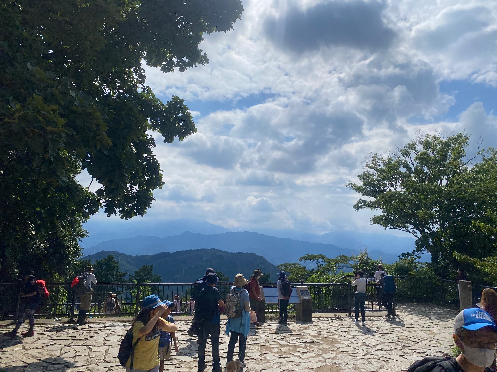 夏休み 夏のフィナーレ 世界遺産高尾山 Masa 英語で働き英語を継続 英検1級10月9日受験 Note 夏休み 夏のフィナーレ 世界遺産高尾山 Masa 英語で働き英語を継続 英検1級10月9日受験 Note