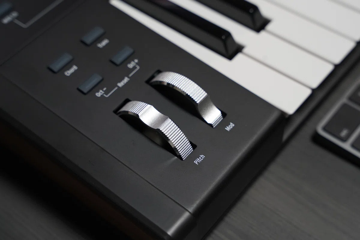 Arturia 初々し KeyLab mkII 49鍵 ブラック 新品同様品