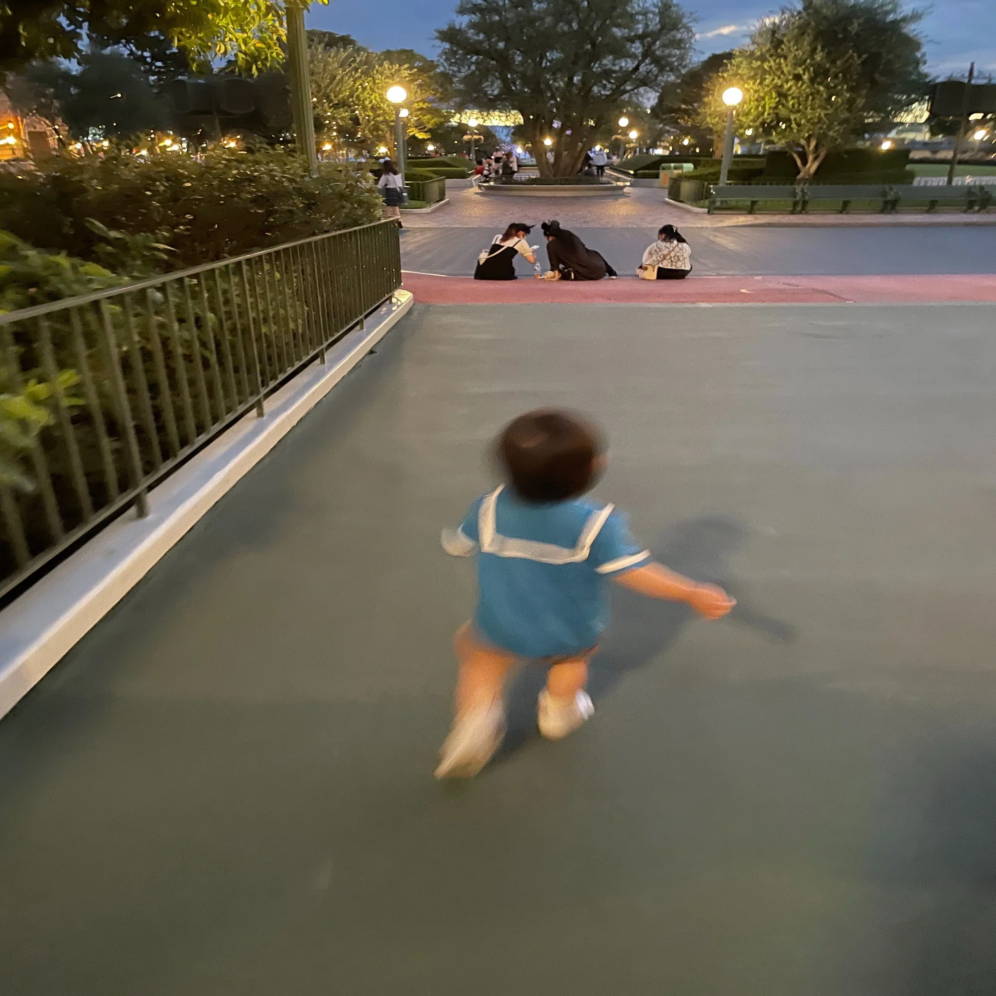 1歳3ヶ月 はじめてのディズニーが最高に最高だった 夏生さえり Note
