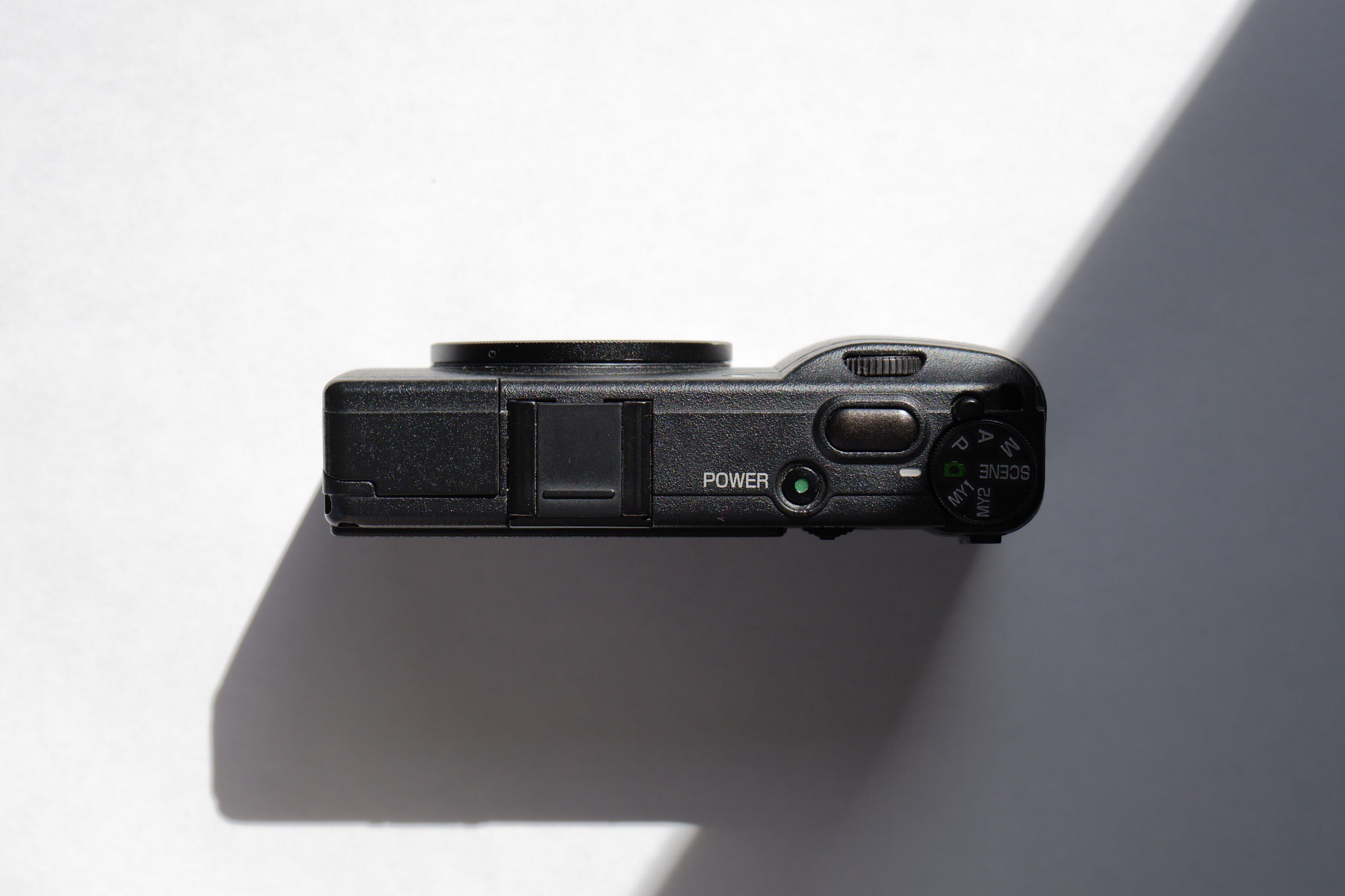 日々を残す、日記帳としてのGR｜みわ