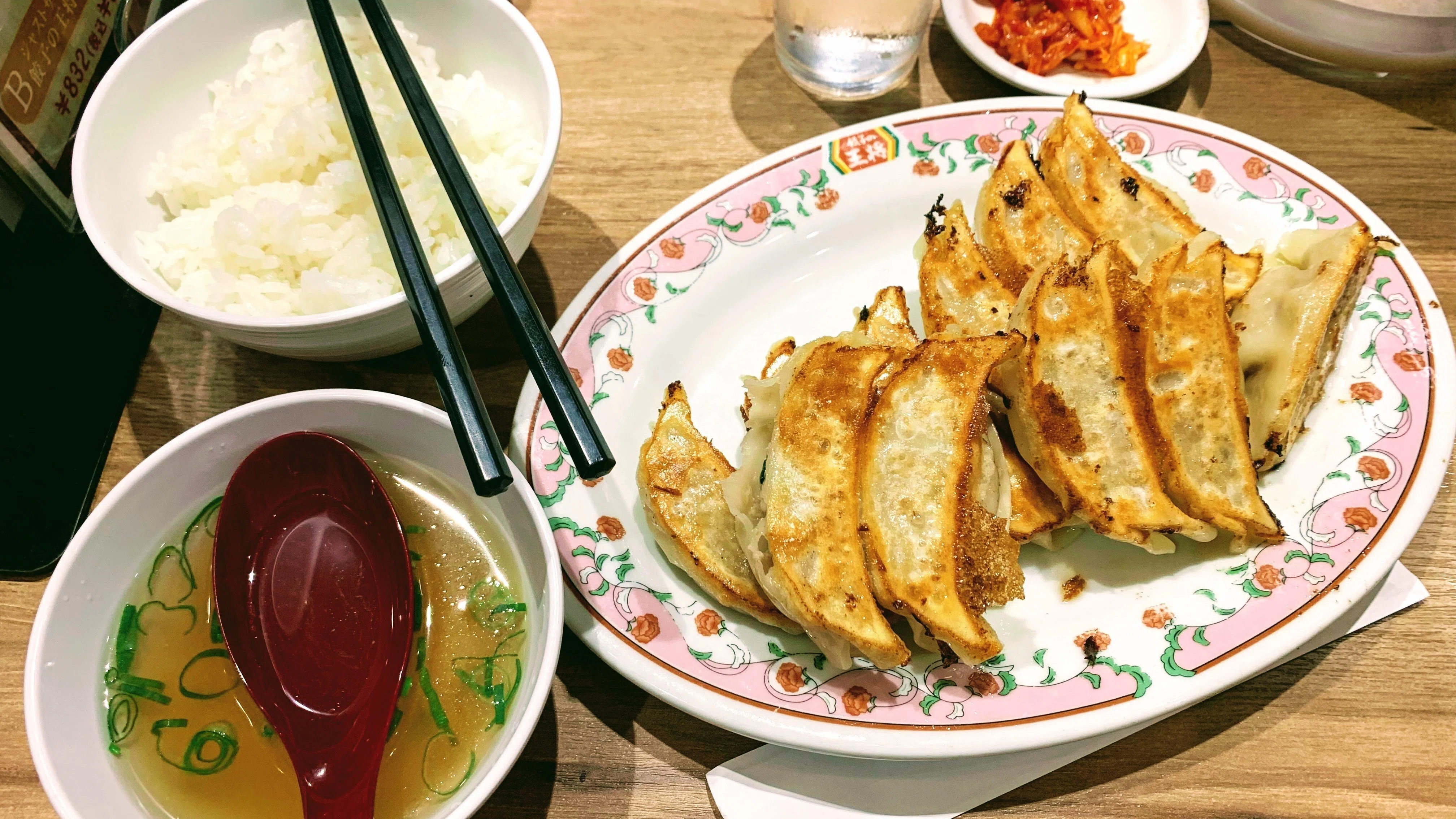 餃子の王将Express アトレ秋葉原店｜たみこ [ツインテールスタジオ]