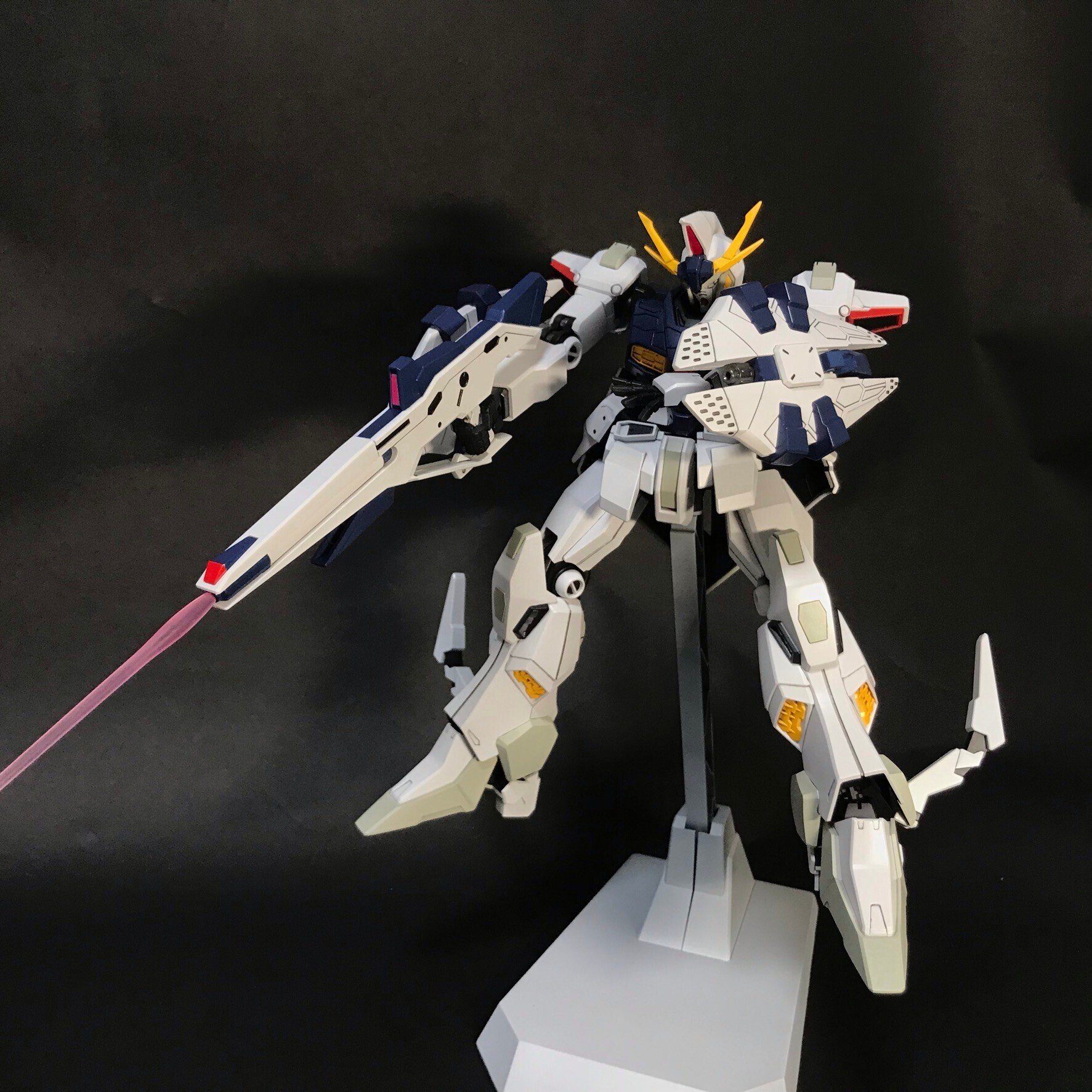 HGUC ペーネロペー：シャア専用カラー【塗装・完成済みガンプラ