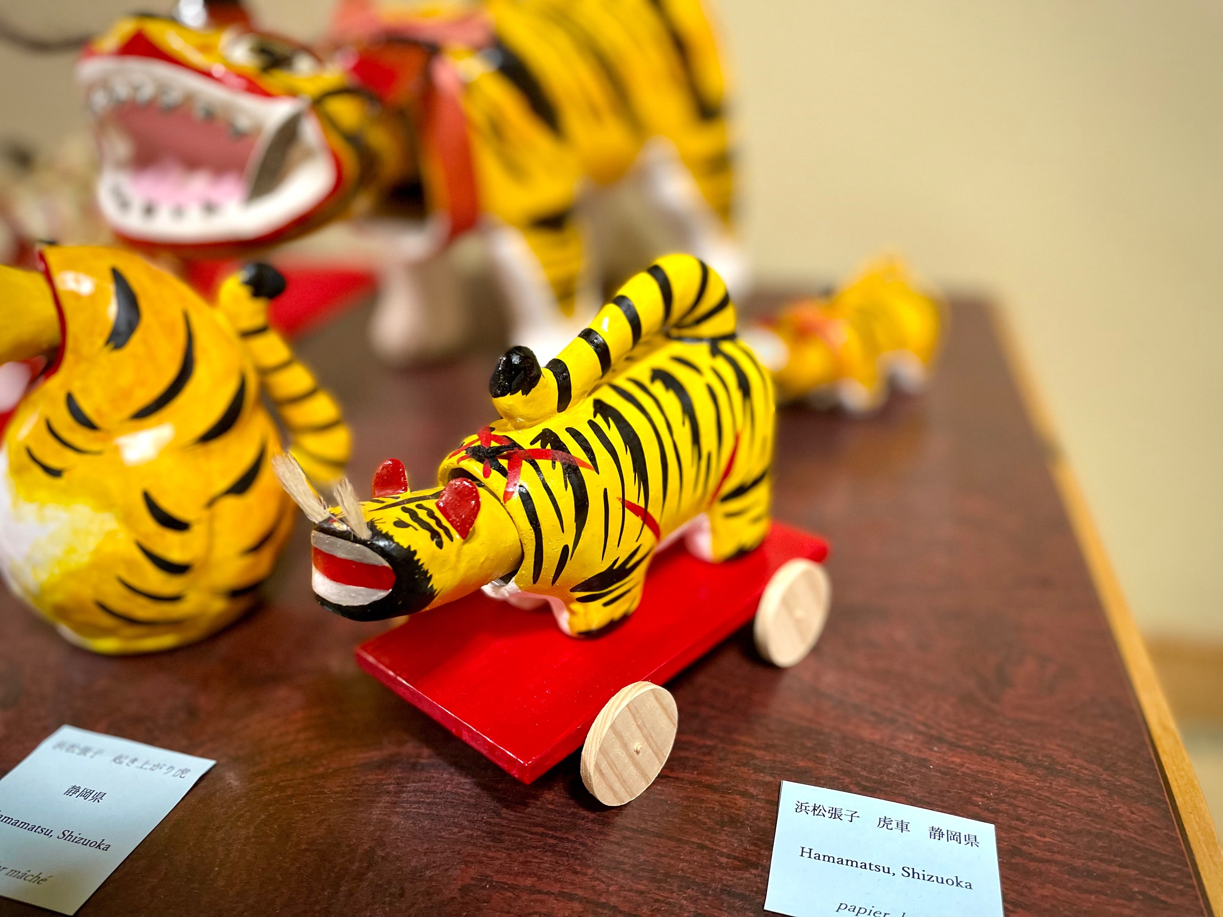 2 フランス人に学ぶ、張子の虎の魅力｜ALKOTTO