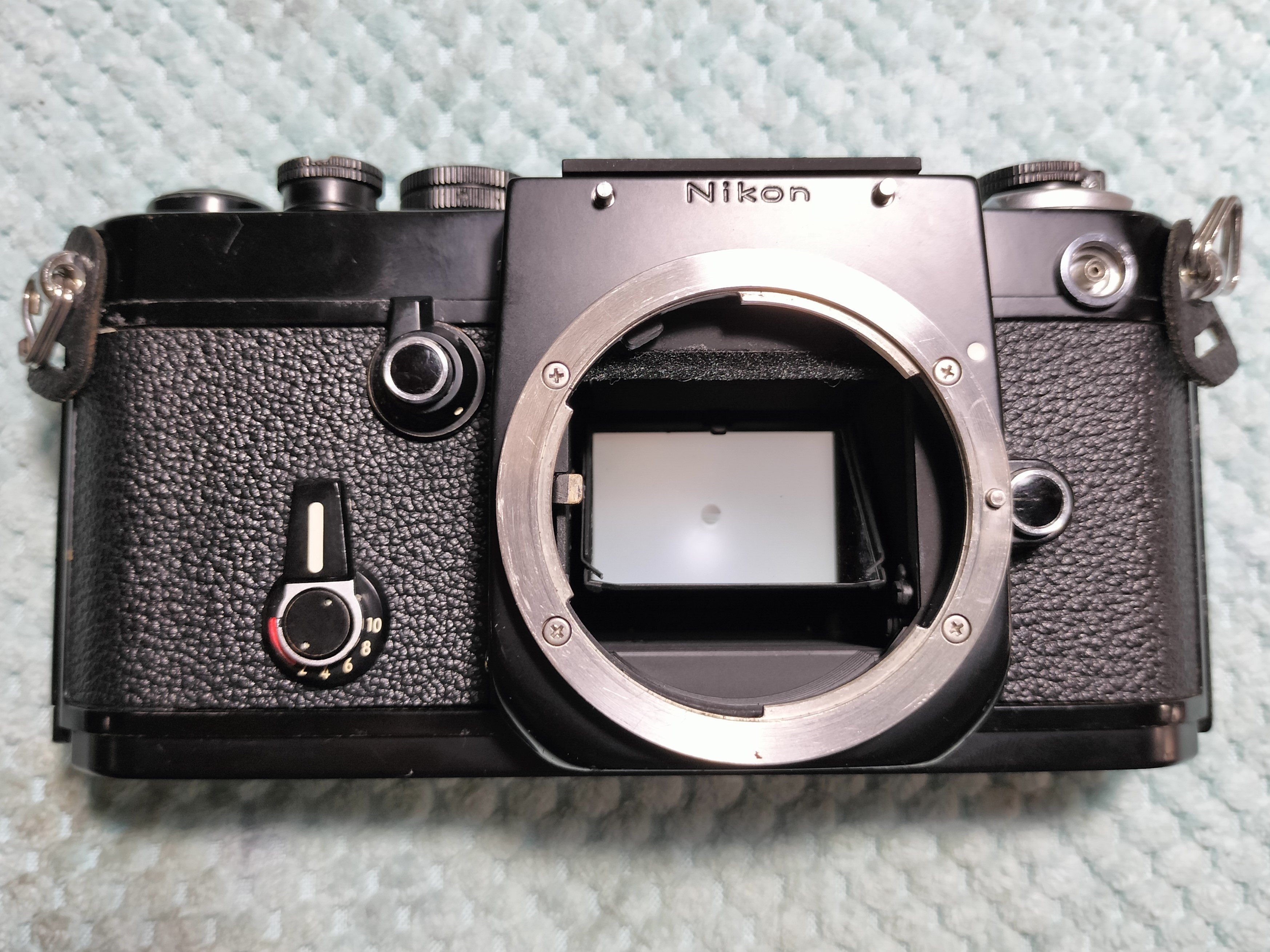 Nikon F2の分解|フィルムカメラ修理のアクアカメラ Nikon F2の分解|フィルムカメラ修理のアクアカメラ