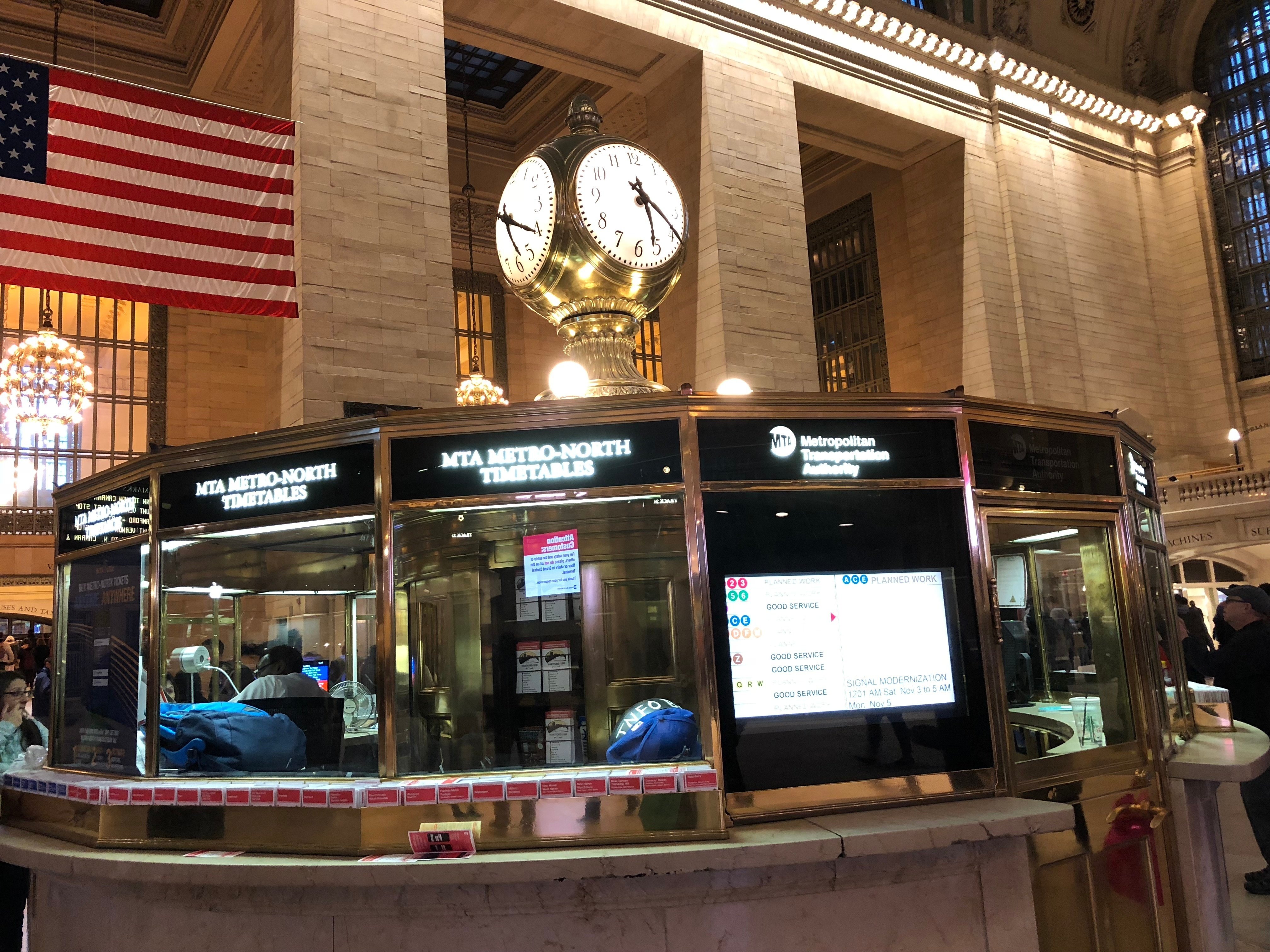 New York Grand Central Terminalの掛け時計、10年くらい前にアメリカにて購入 53 憧れ続けたGrand Central Terminal・・・ニューヨーク1人旅 2018年