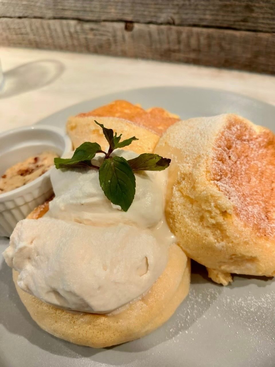 東京カフェ巡り#6 ふわふわスフレパンケーキ(吉祥寺)｜シノ