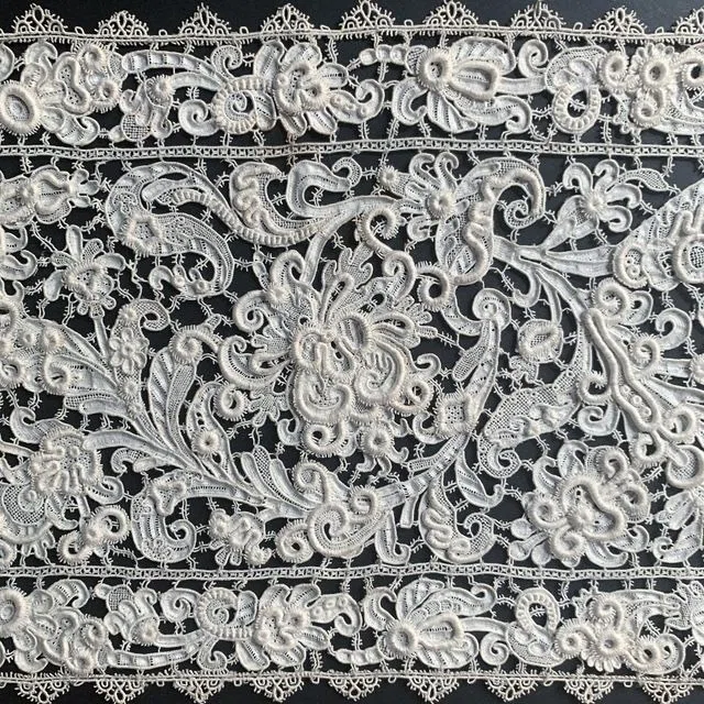 シフリ手刺繍機｜lace_enchanted_stitches