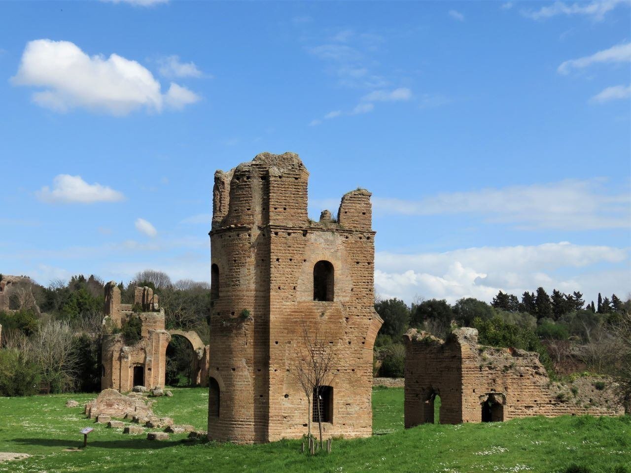 首都ローマに滞在した最後の皇帝マクセンティウスのはかない夢の跡