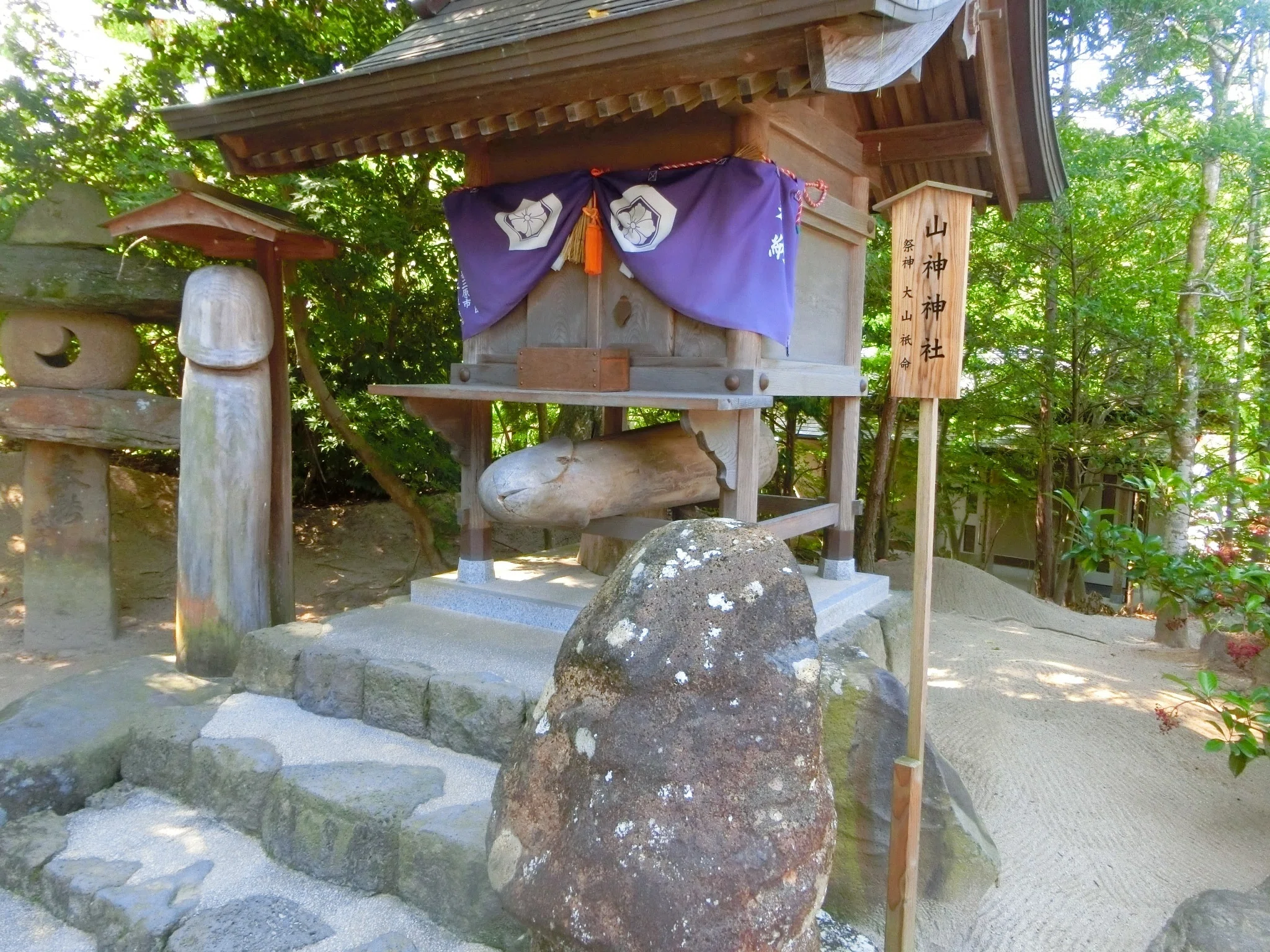 現代結婚の初!スサノオ💛イナダヒメの縁結び「八重垣神社」水みくじ池