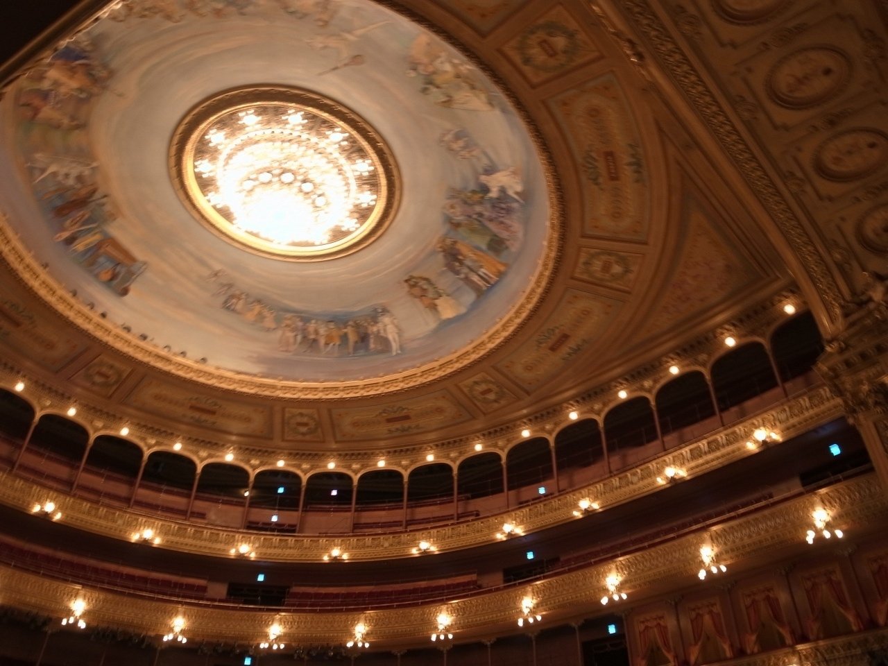 美しすぎる Teatro Colon コロン劇場 アルゼンチンへkmの旅 Note 美しすぎる Teatro Colon コロン劇場 アルゼンチンへkmの旅 Note