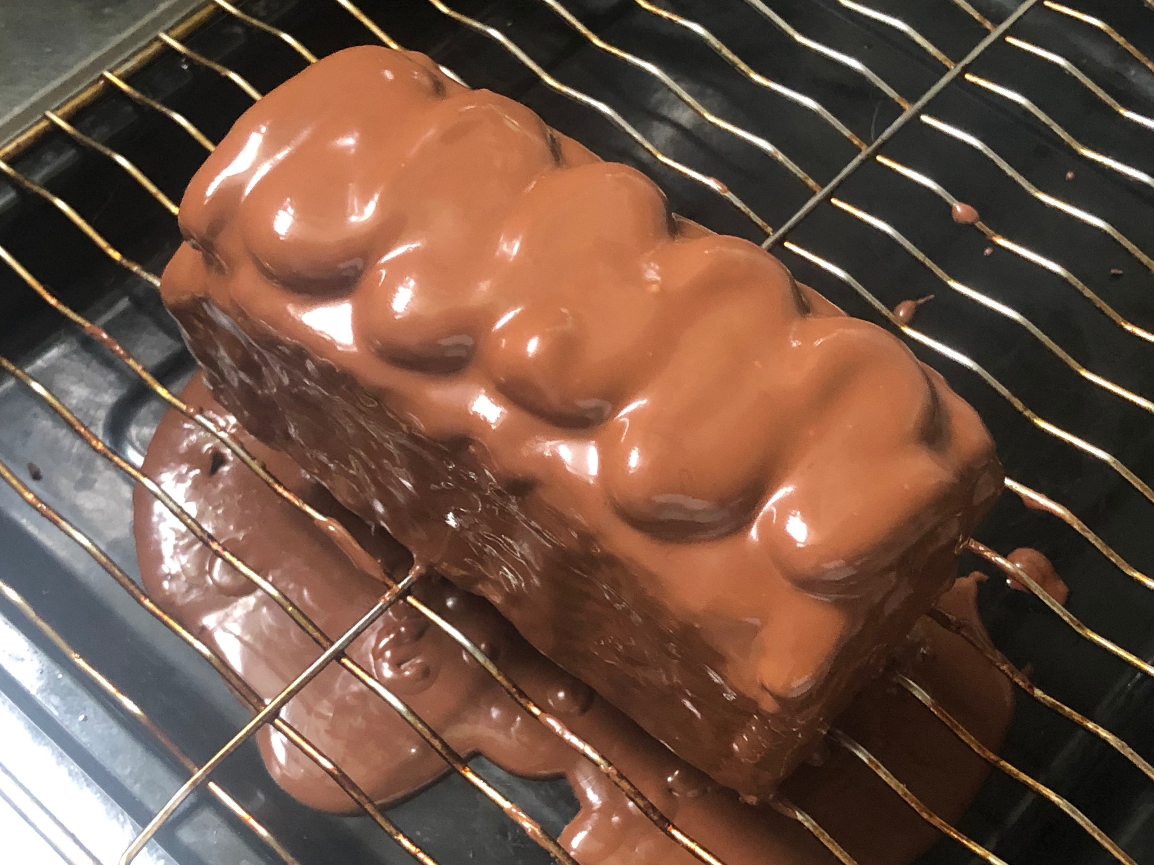 ピエール・エルメのケーク・モガドール｜ケイチェルおじ