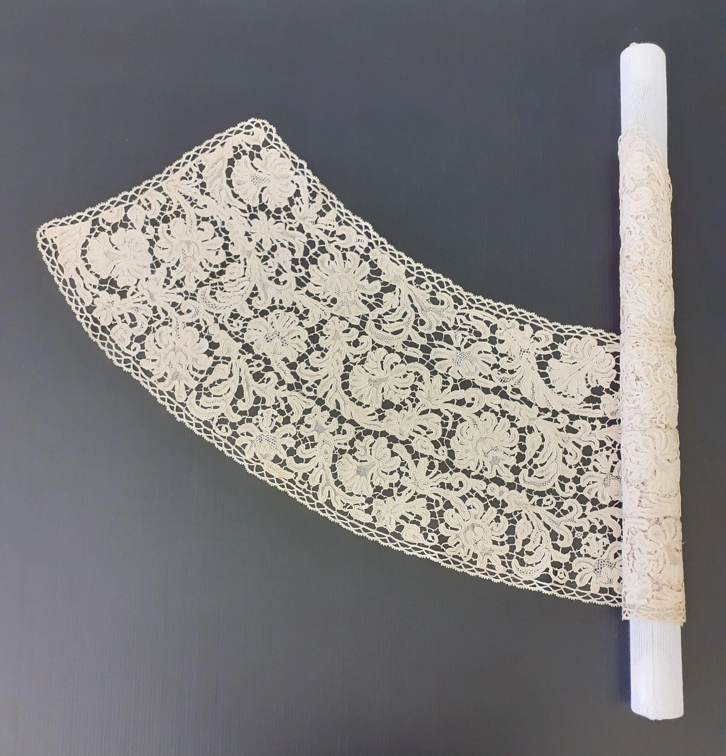 ヴェネツィア・レースの真実 その2｜lace_enchanted_stitches