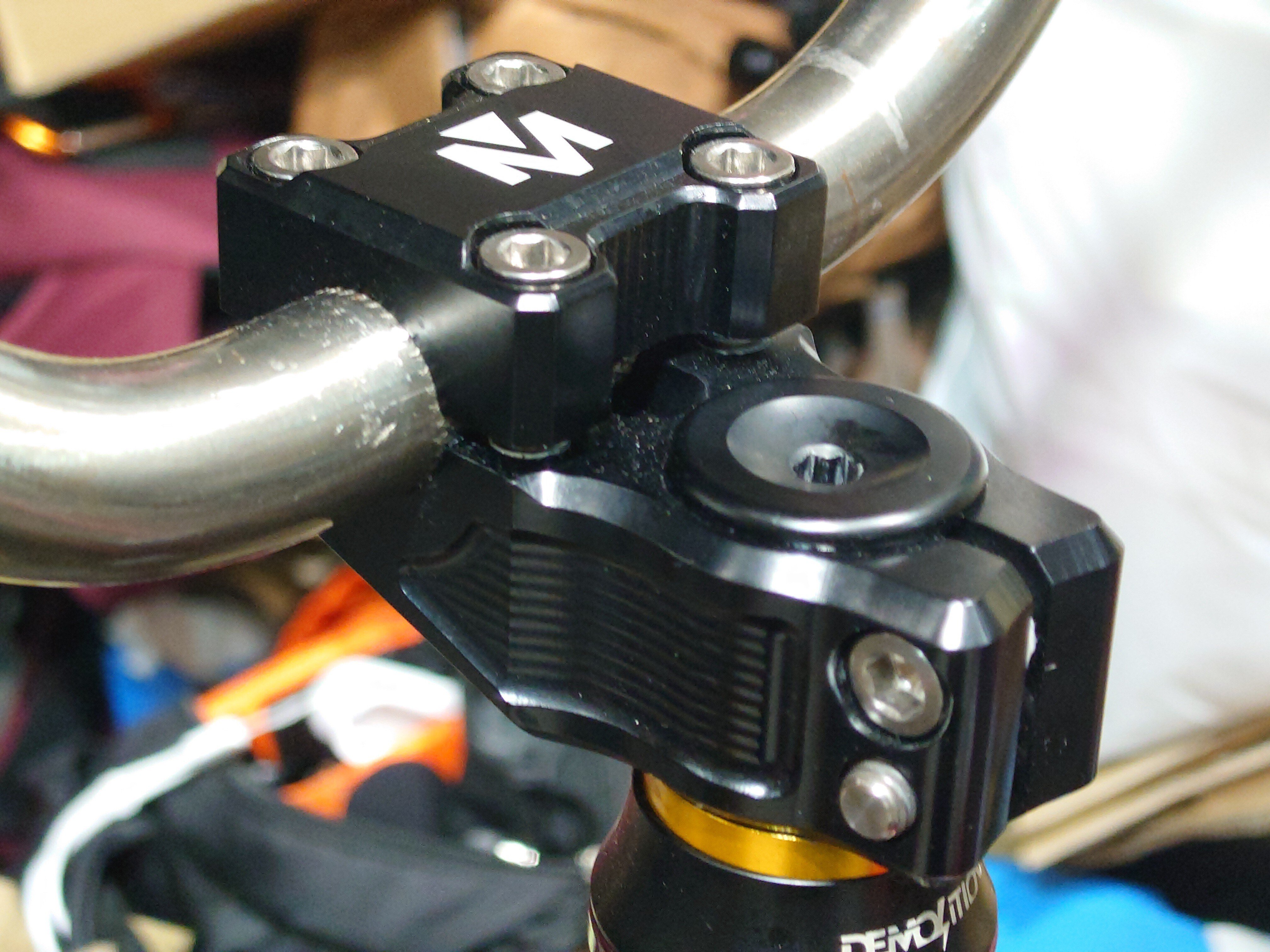 ニューパーツ S&M ELEVENZ HANDLE BAR｜AngelicaNigo