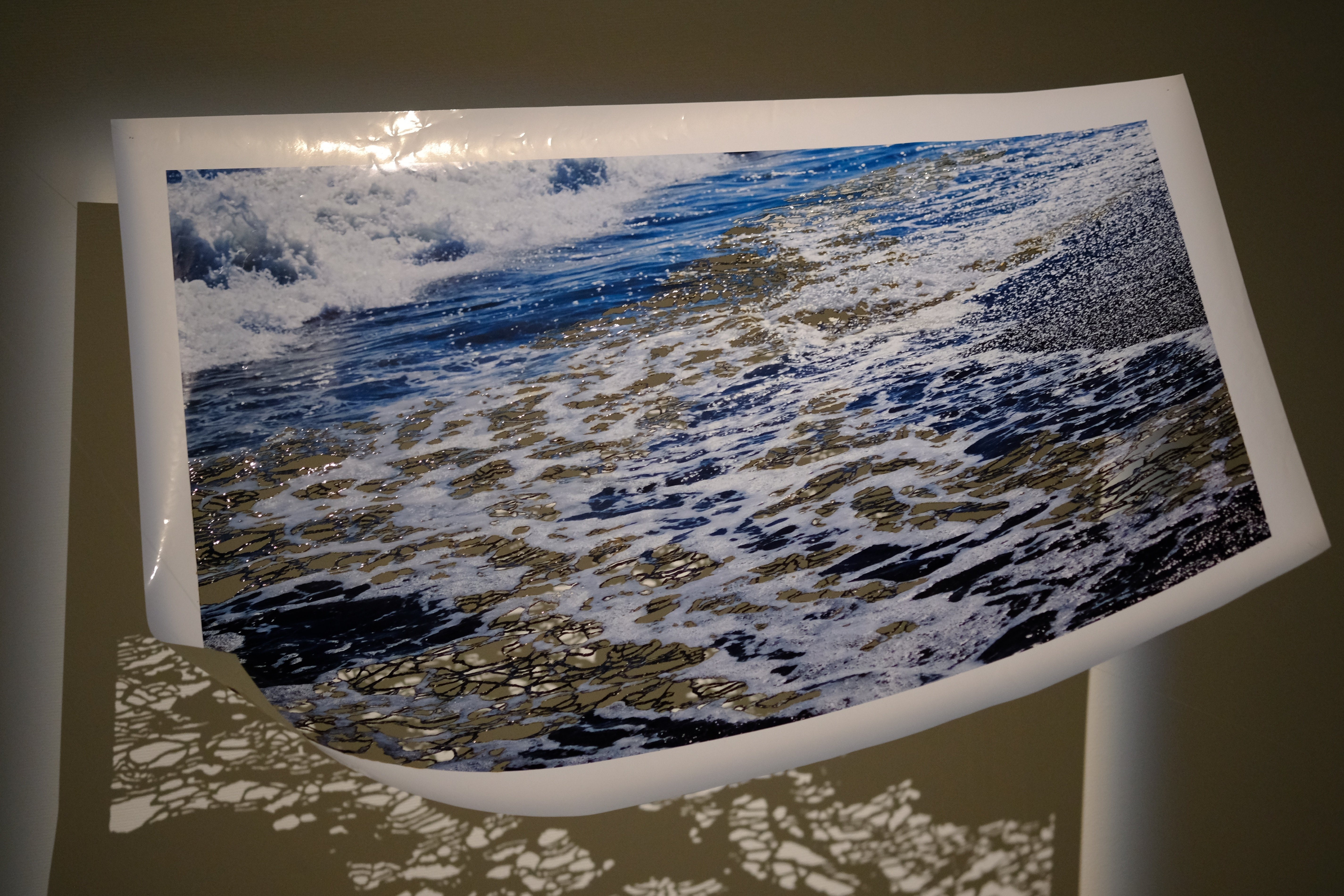 好きな時に絵画鑑賞、あなた一人だけの美術館 世界が注目する現代美術家・松山智一の大規模個展＠青森・弘前