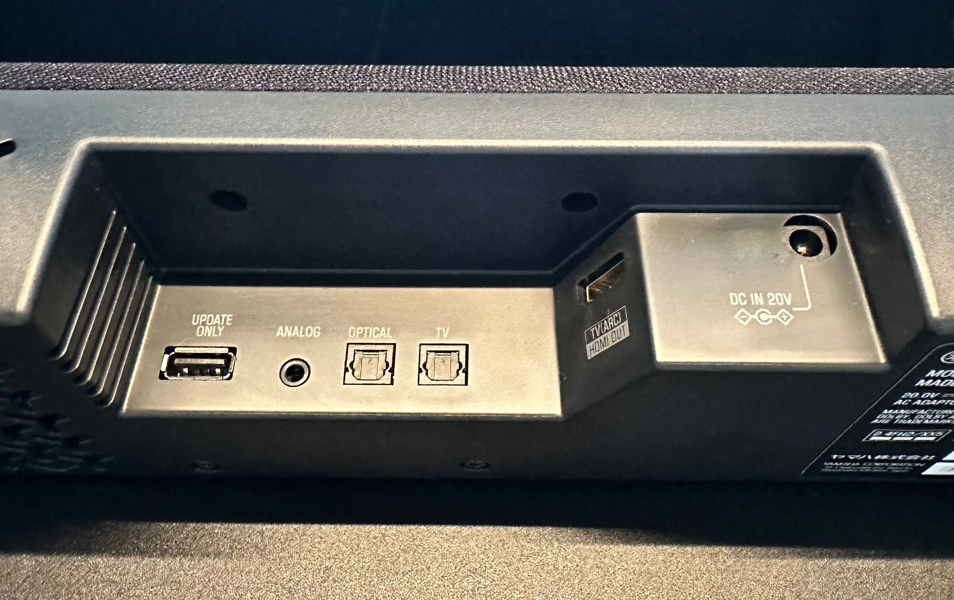 PC用コンパクトサウンドバーYAMAHA「SR-20A」を導入！【自宅PC環境改善