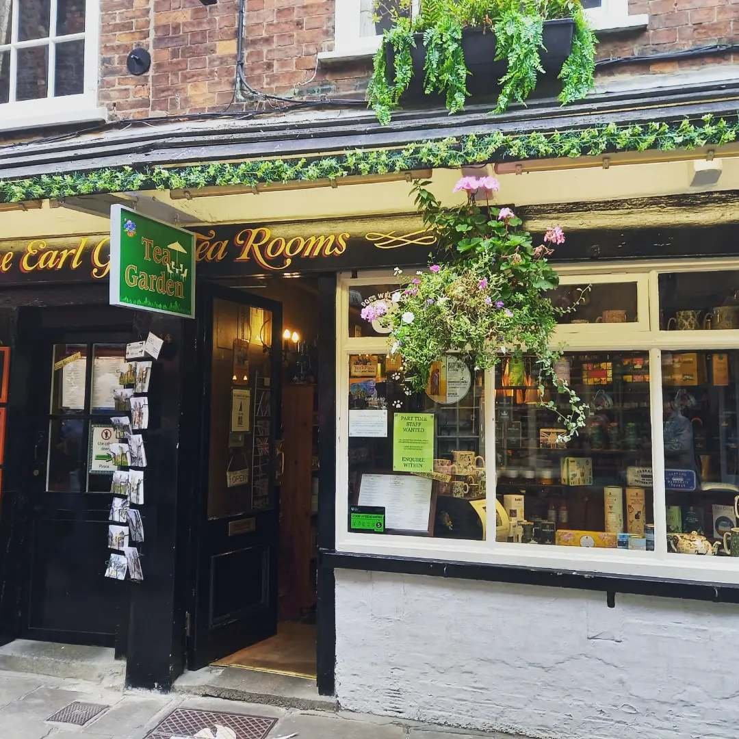 イギリスのティールーム #1ベティーズ|山口もも イギリスのティールーム #1ベティーズ|山口もも