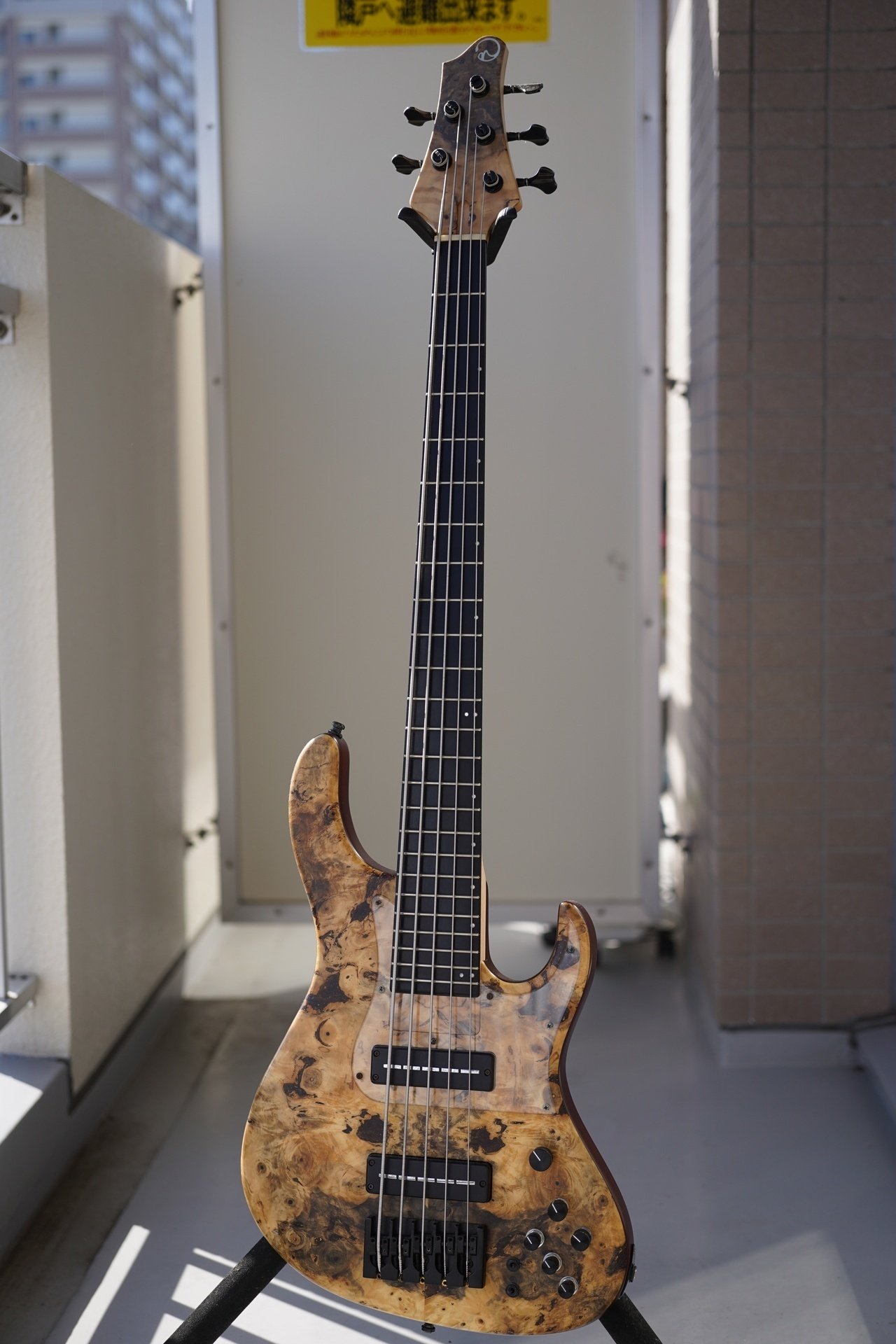 個人製作 ハンドメイドベース シングルカット アルニコ5PU 逆反り傾向有 個人製作 ハンドメイドベース シングルカット アルニコ5PU 逆反