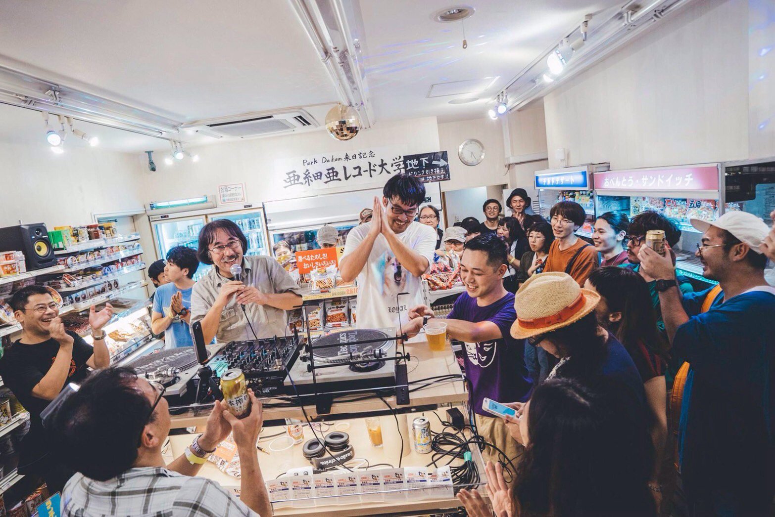 レコード　大量セット　ハウスなど 超レア品！】樽屋ポータブルDJBlack 7” slip mats Edition - 「樽屋