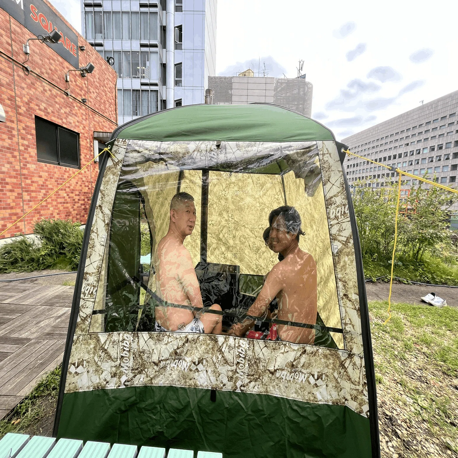 テントサウナ、屋上に現る⛺️🔥｜ちよだプラットフォームスクウェア