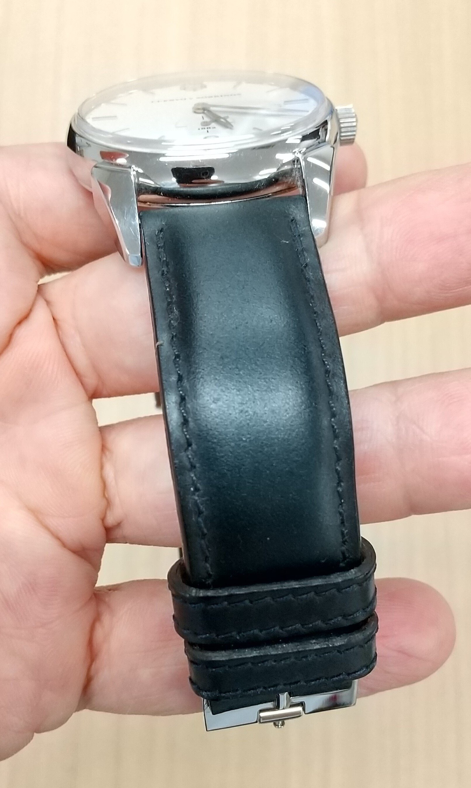 腕時計革ベルト考 カミーユフォルネを買ってみた |齋藤真宏 腕時計革ベルト考 カミーユフォルネを買ってみた |齋藤真宏