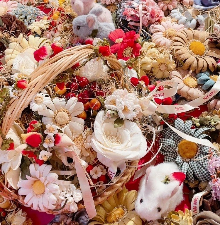 ピンクハウス50周年記念展の話｜GUMIかおり