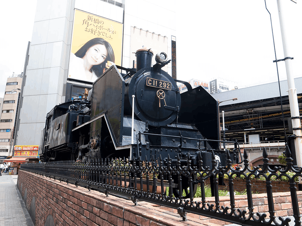 鉄道開業150周年！駅にある鉄道モニュメントとアートを巡る｜@ART