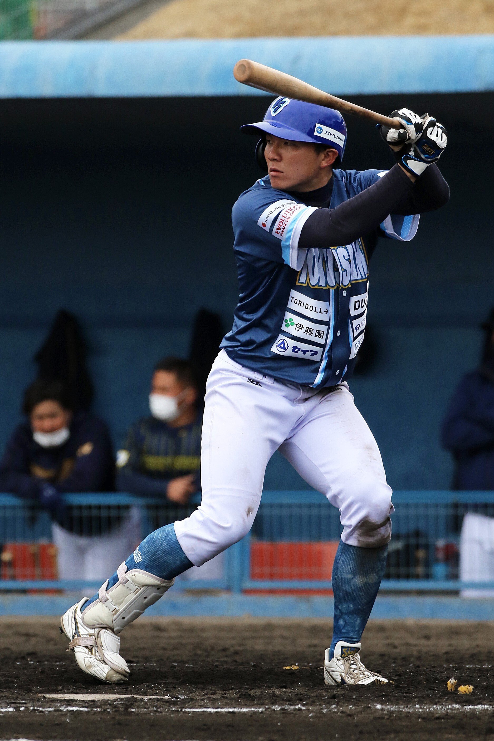 日本未発売 オリックス茶野篤政開幕ゴールドジャージ サイズM - 野球