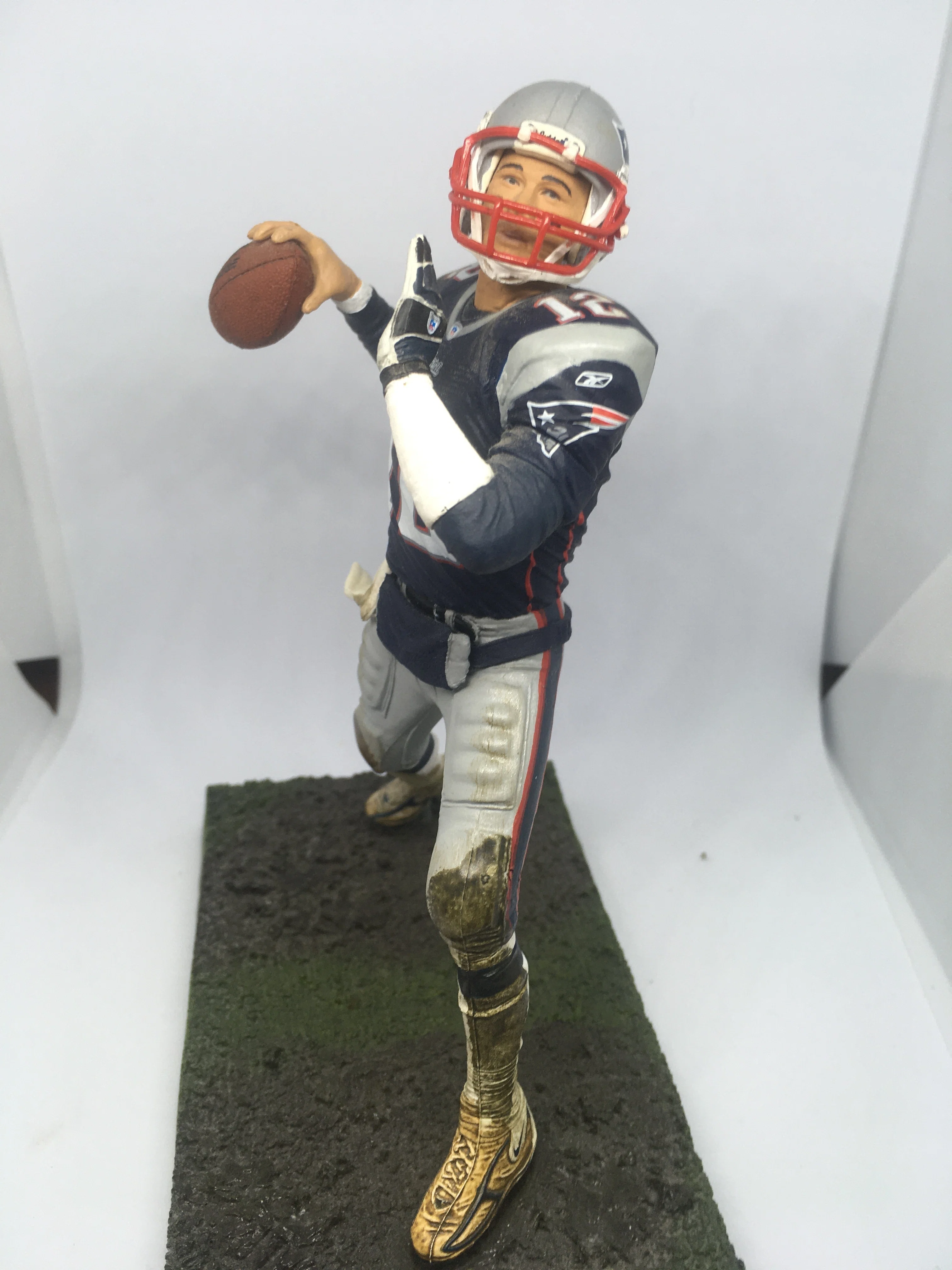 ポラマルの部屋#6 トム・ブレイディ マクファーレンNFLシリーズ11