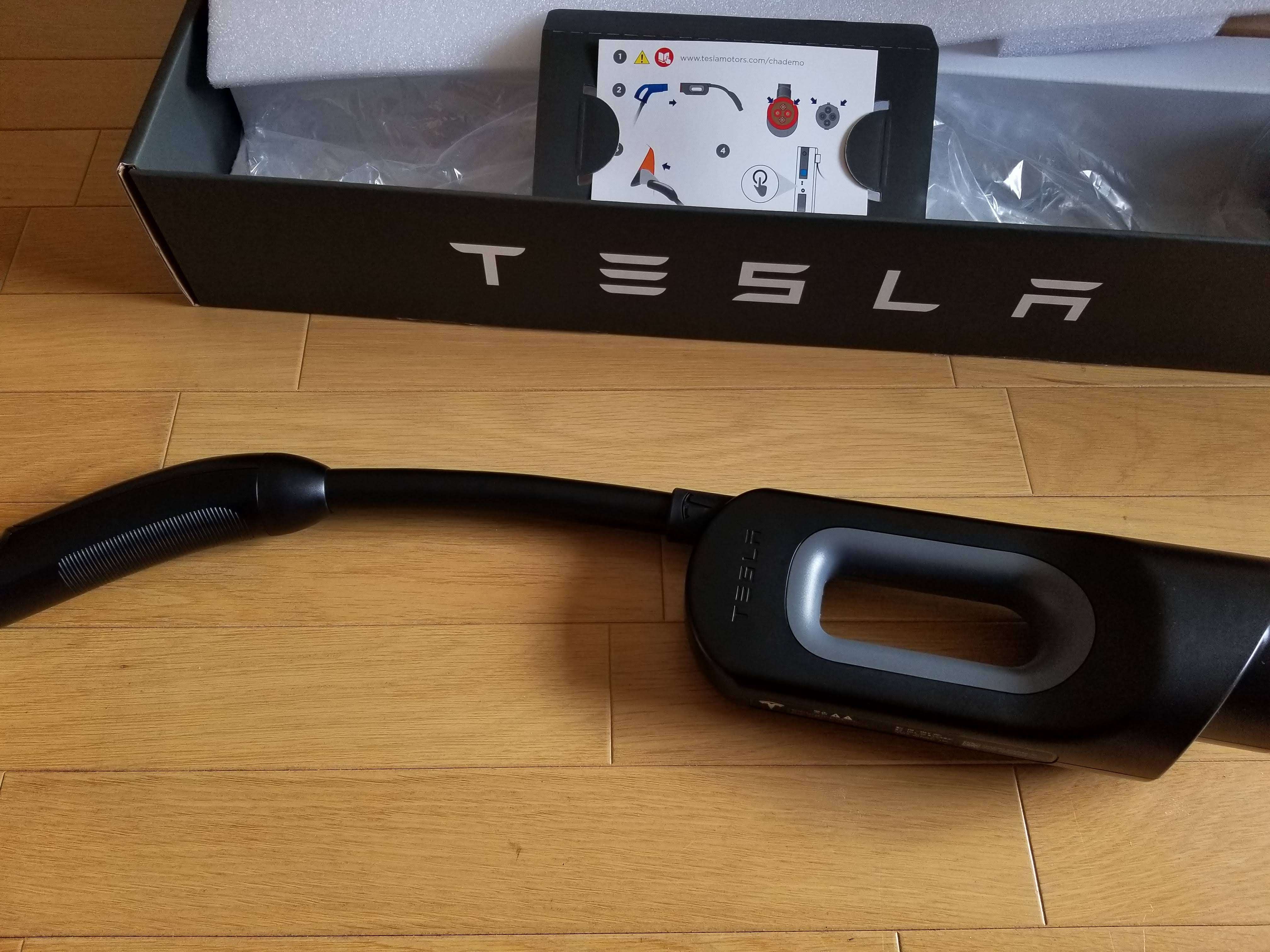 新品交換後1年未満] Tesla チャデモアダプター