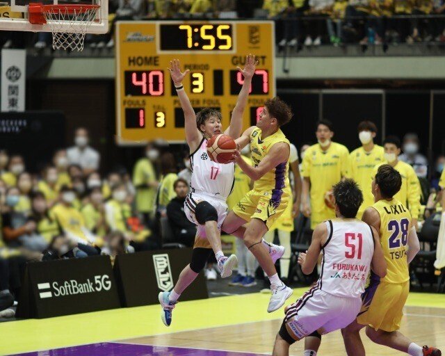 サンロッカーズ渋谷 ベンドラメ礼央 サイン入りパンツ 売り出し早割