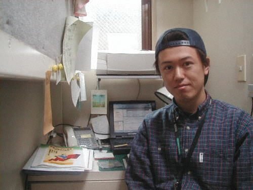 起業したばかりの頃の西村和弘さん＝2001年、本人提供