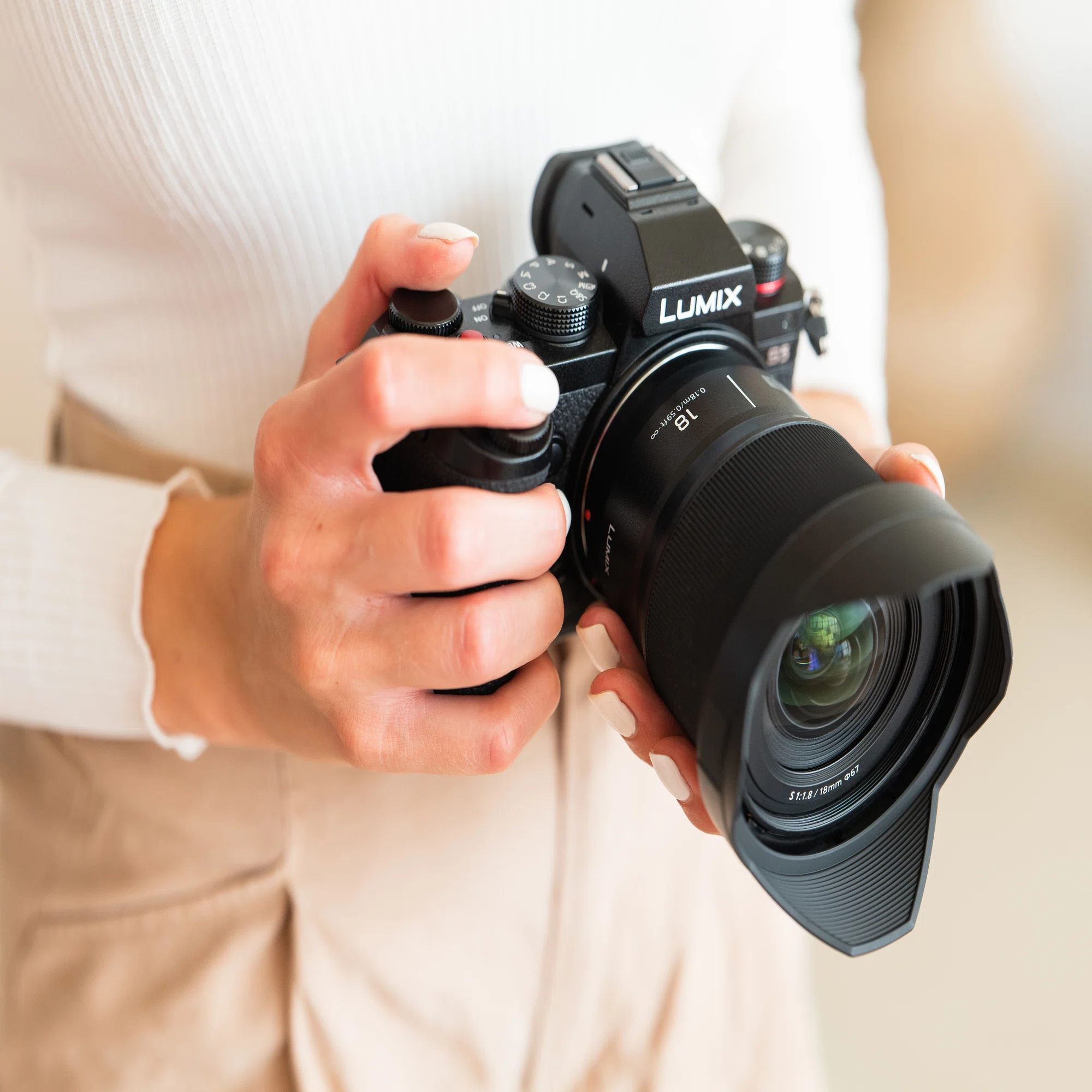 没個性」から「ブランドを牽引する存在」へ。 LUMIXのレンズが歩んでき 