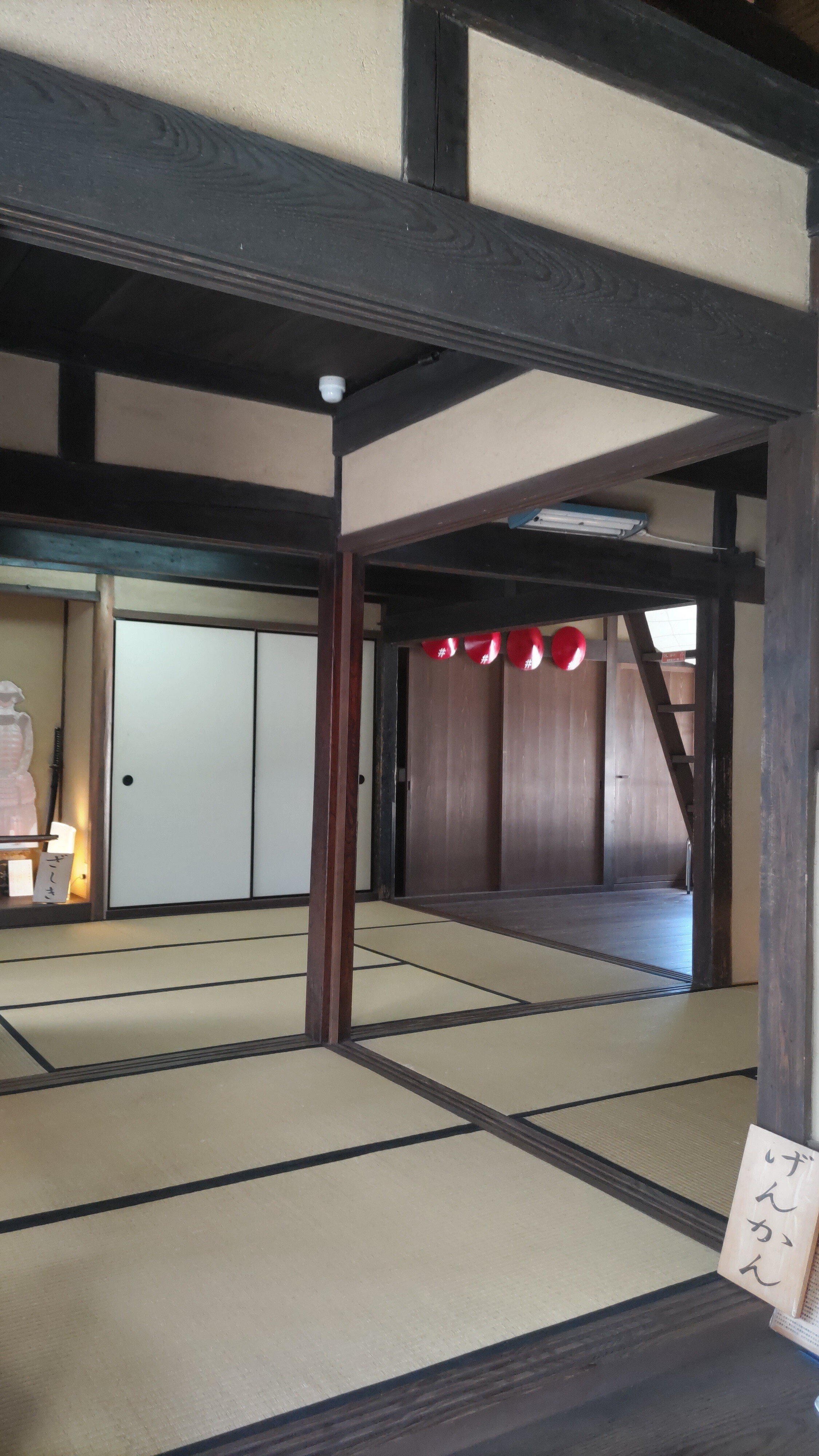 彦根の足軽の家は庭付き一戸建て!彦根城周辺に約1200人の足軽が 彦根の足軽の家は庭付き一戸建て!彦根城周辺に約1200人の足軽が