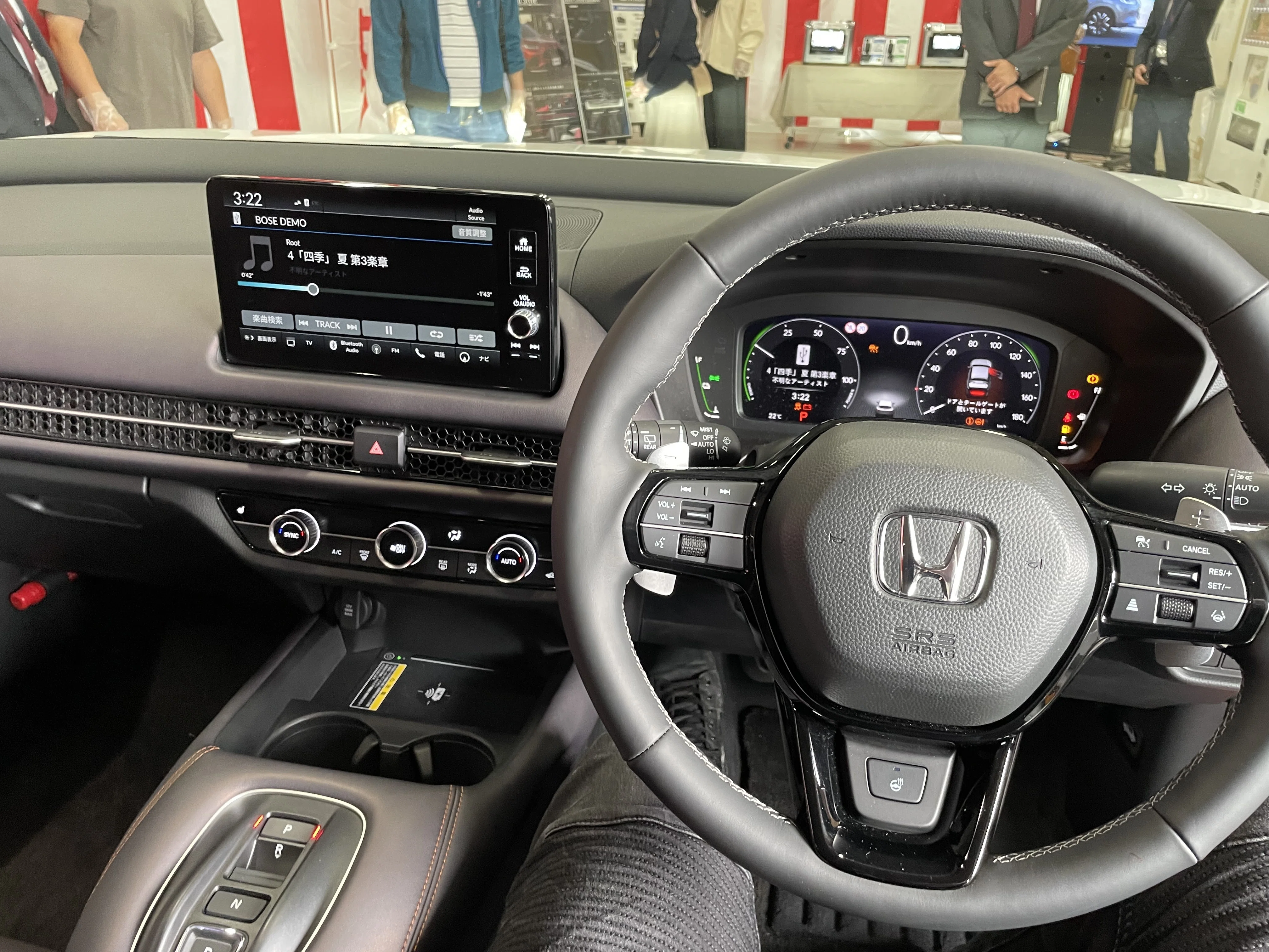 期待度&注目度、高しっ！ホンダZR-Vの特別展示に滑り込み参加してきた