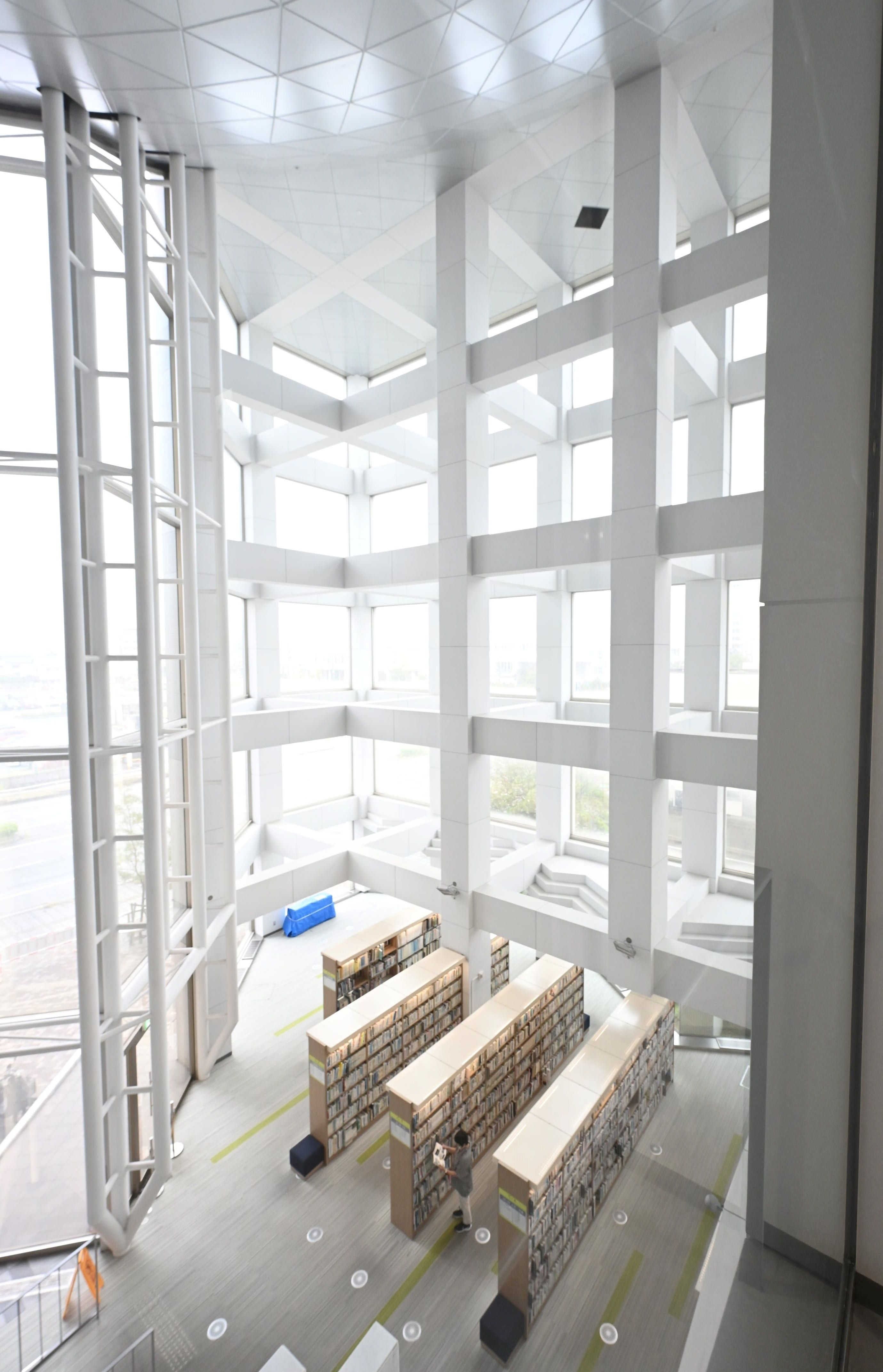 ◉川西英・神戸百景・No.67 市立図書館◉額装つき◉29内18 兵庫百景Ⅰ｜神戸新聞総合出版センター