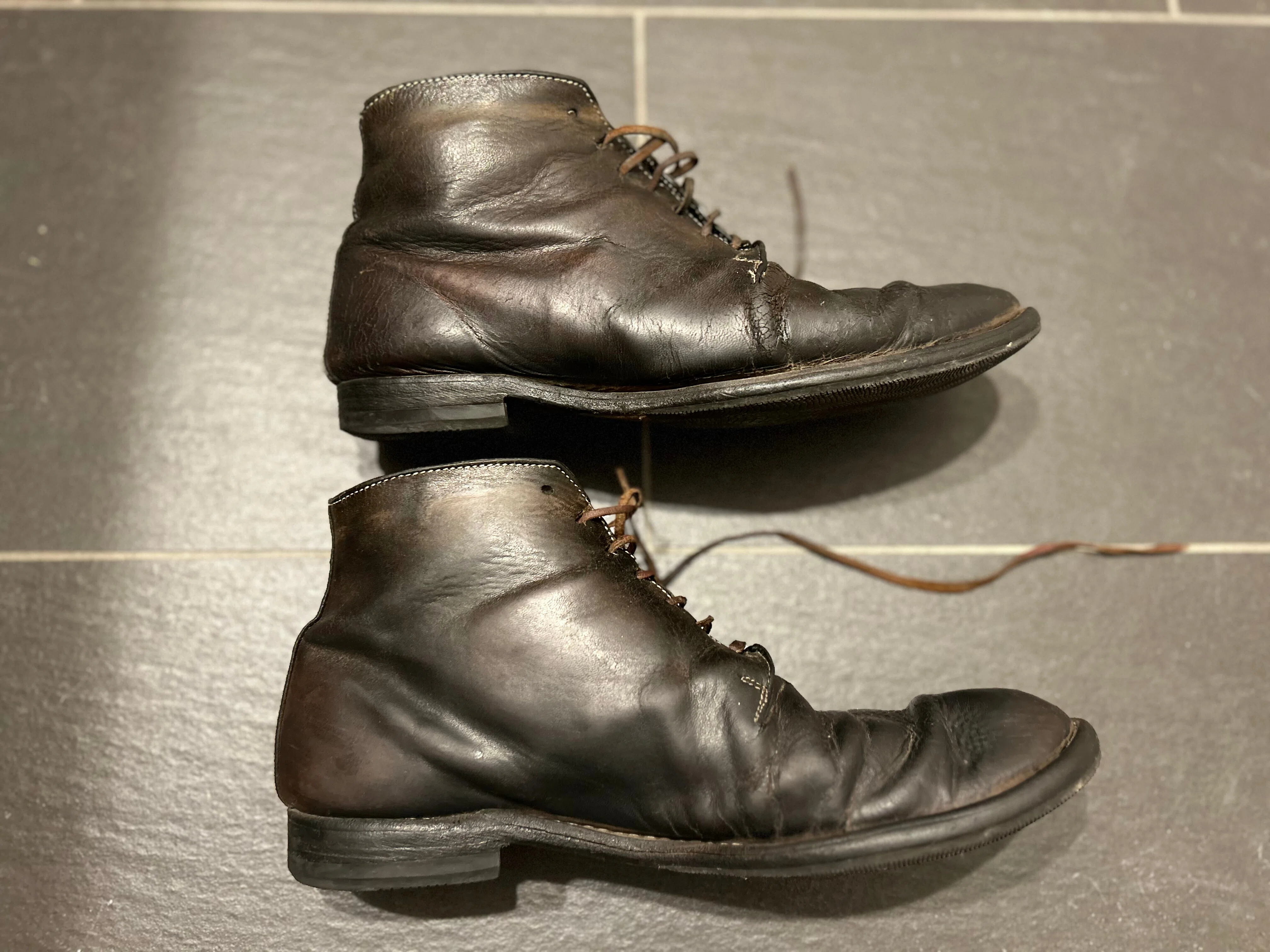 GUIDI 一枚革レースアップアンクルブーツ ドンキーレザー＆ホース