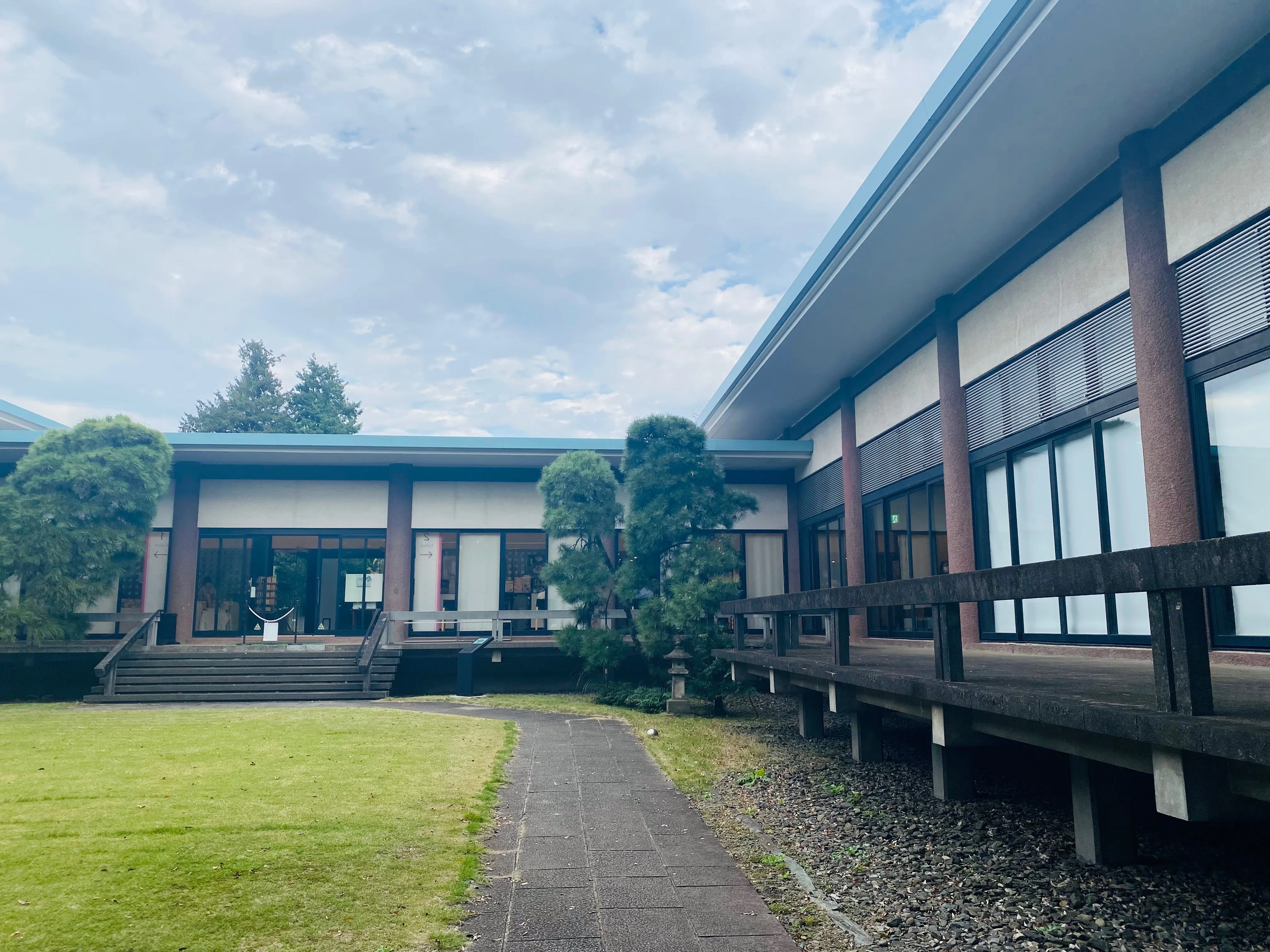 西行展】五島美術館 見逃せない展示多数 西行の生きた証に感動！庭園も