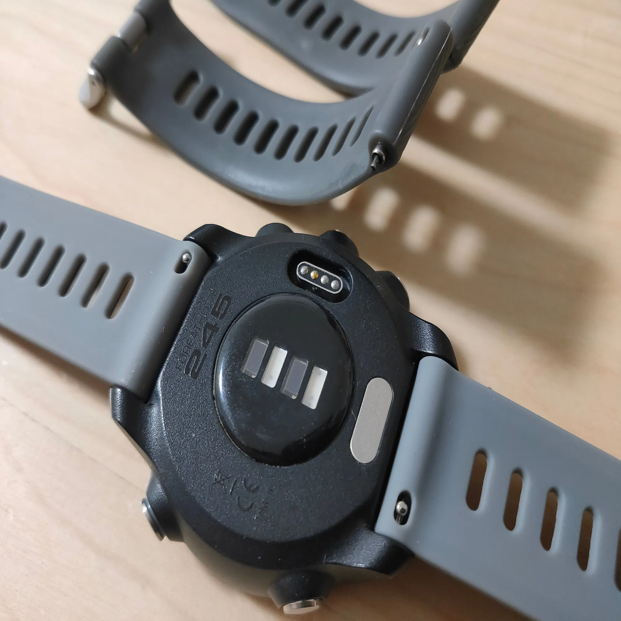 Garmin ForeAthlete 245 ベルトループ無し 神対応】ガーミンのベルト 