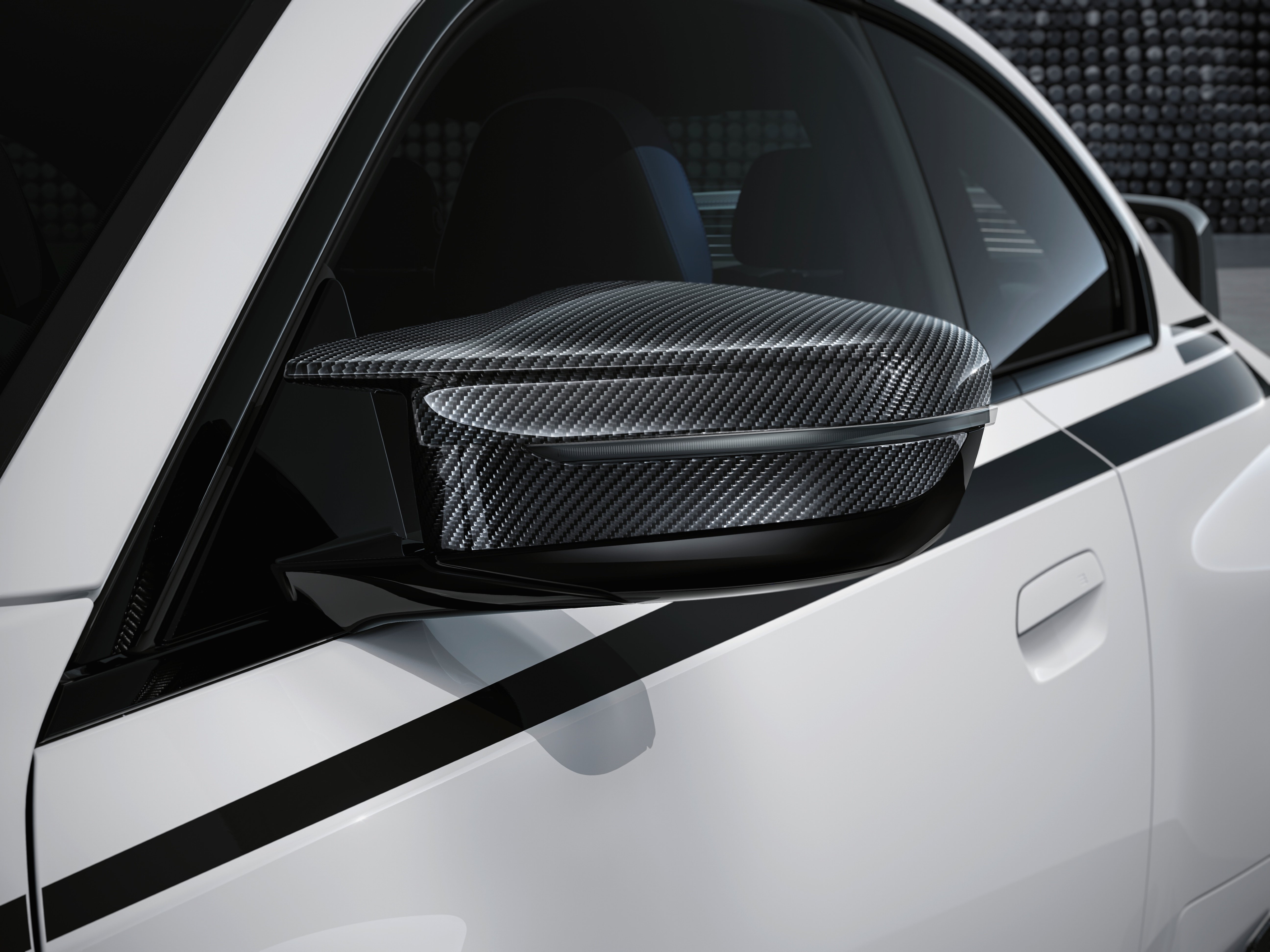 BMW M PERFORMANCEのBMW G87 New M2 PARTSについて|鈴木BOB康昭