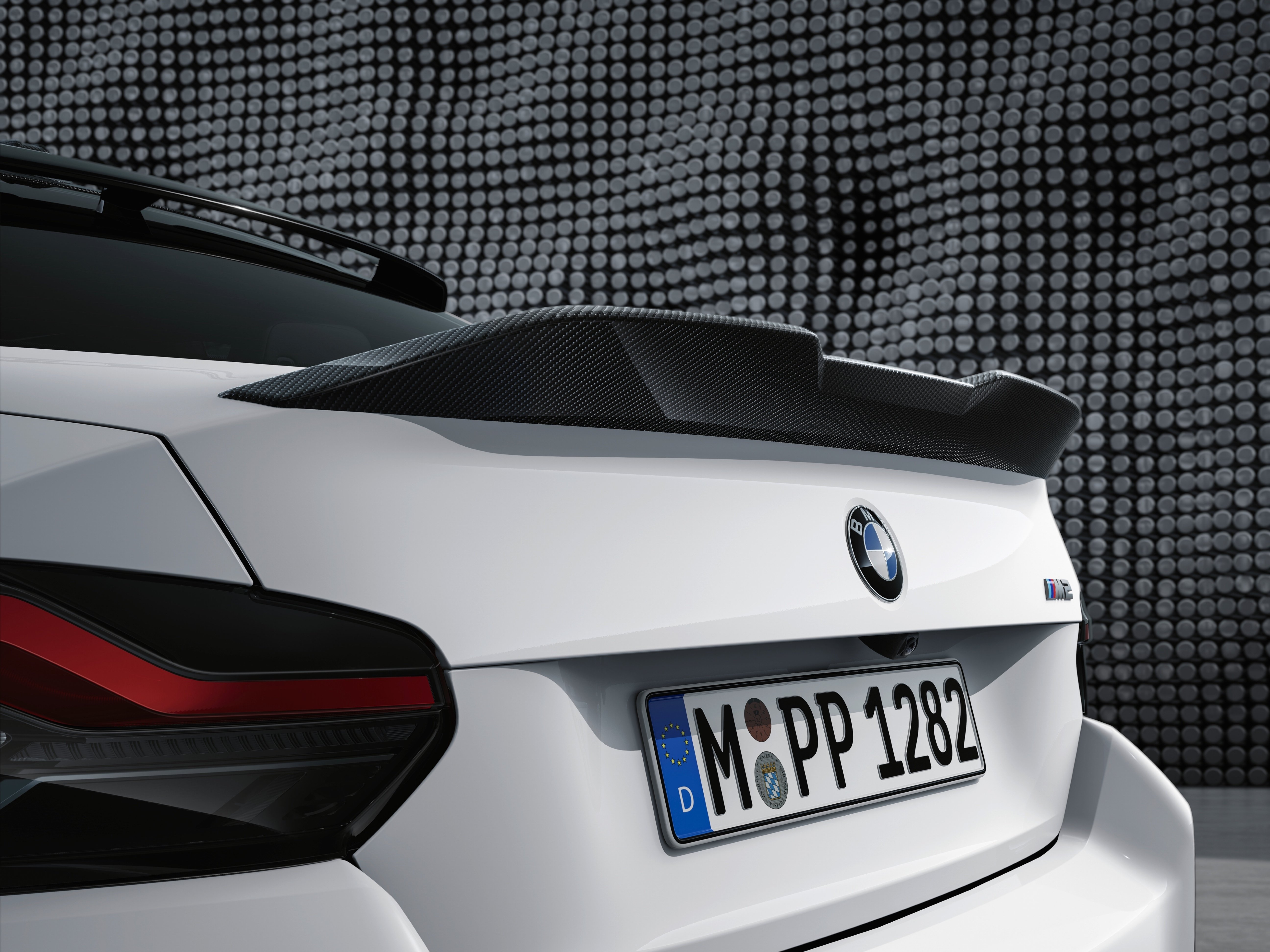 BMW M PERFORMANCEのBMW G87 New M2 PARTSについて|鈴木BOB康昭