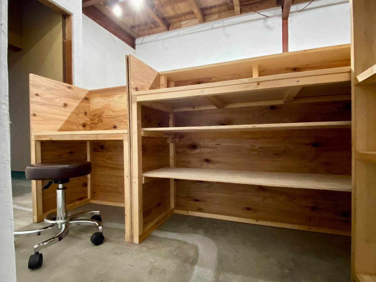 レジカウンターもDIYで作りました。｜カクカクブックス 