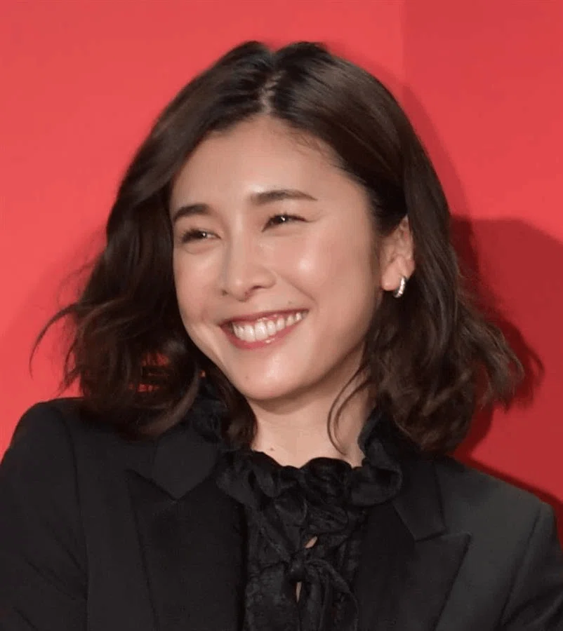 ✡三浦春馬新聞　三浦春馬新聞　深田恭子新聞　2019年 ✡三浦春馬新聞 三浦春馬新聞 深田恭子新聞 2019年 【公式通販】